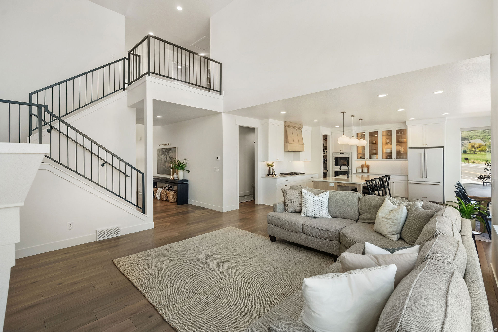 AMBLEVIEW ESTATES - Residential