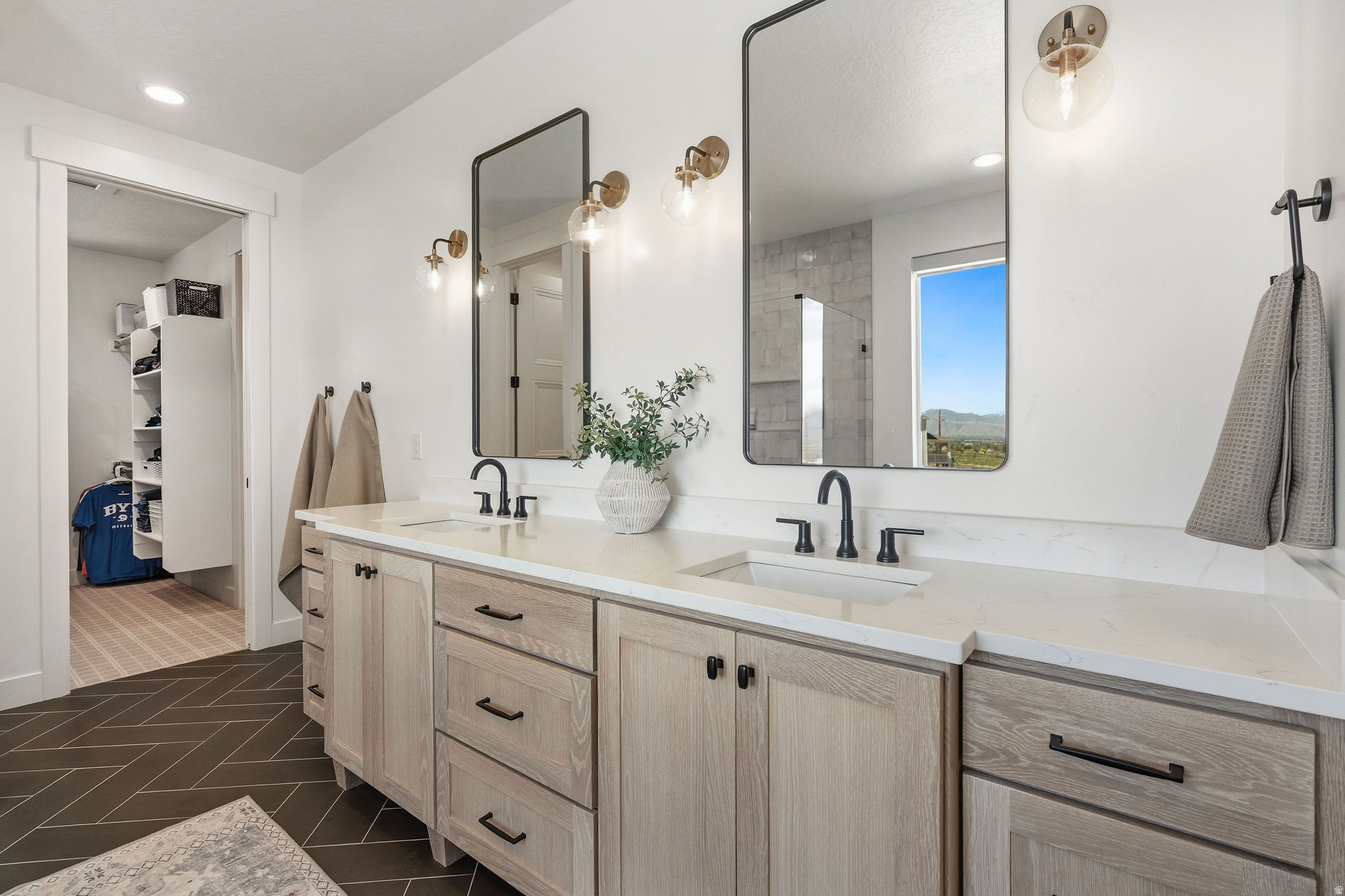 AMBLEVIEW ESTATES - Residential