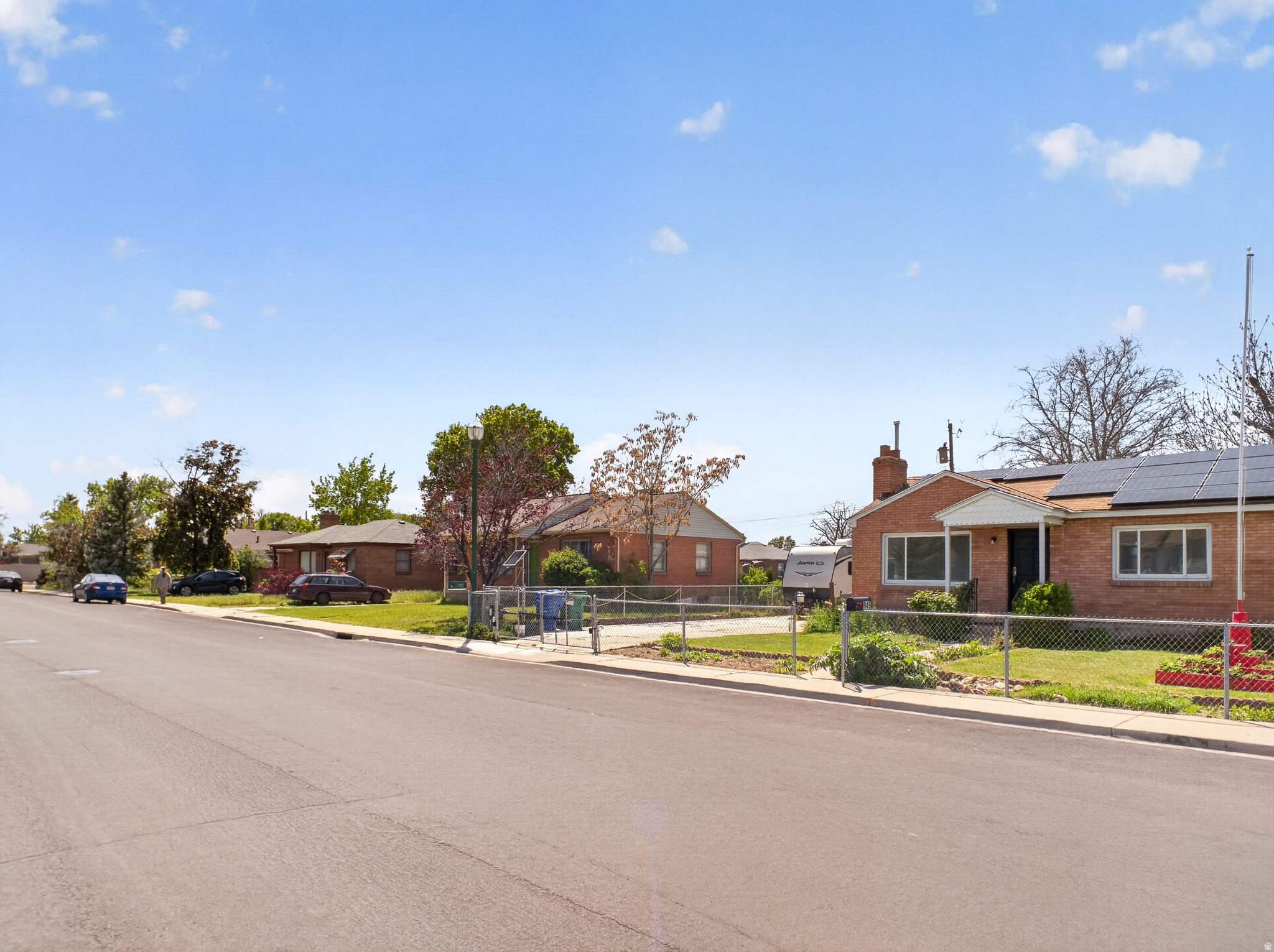 MEMMO GARDENS - Residential