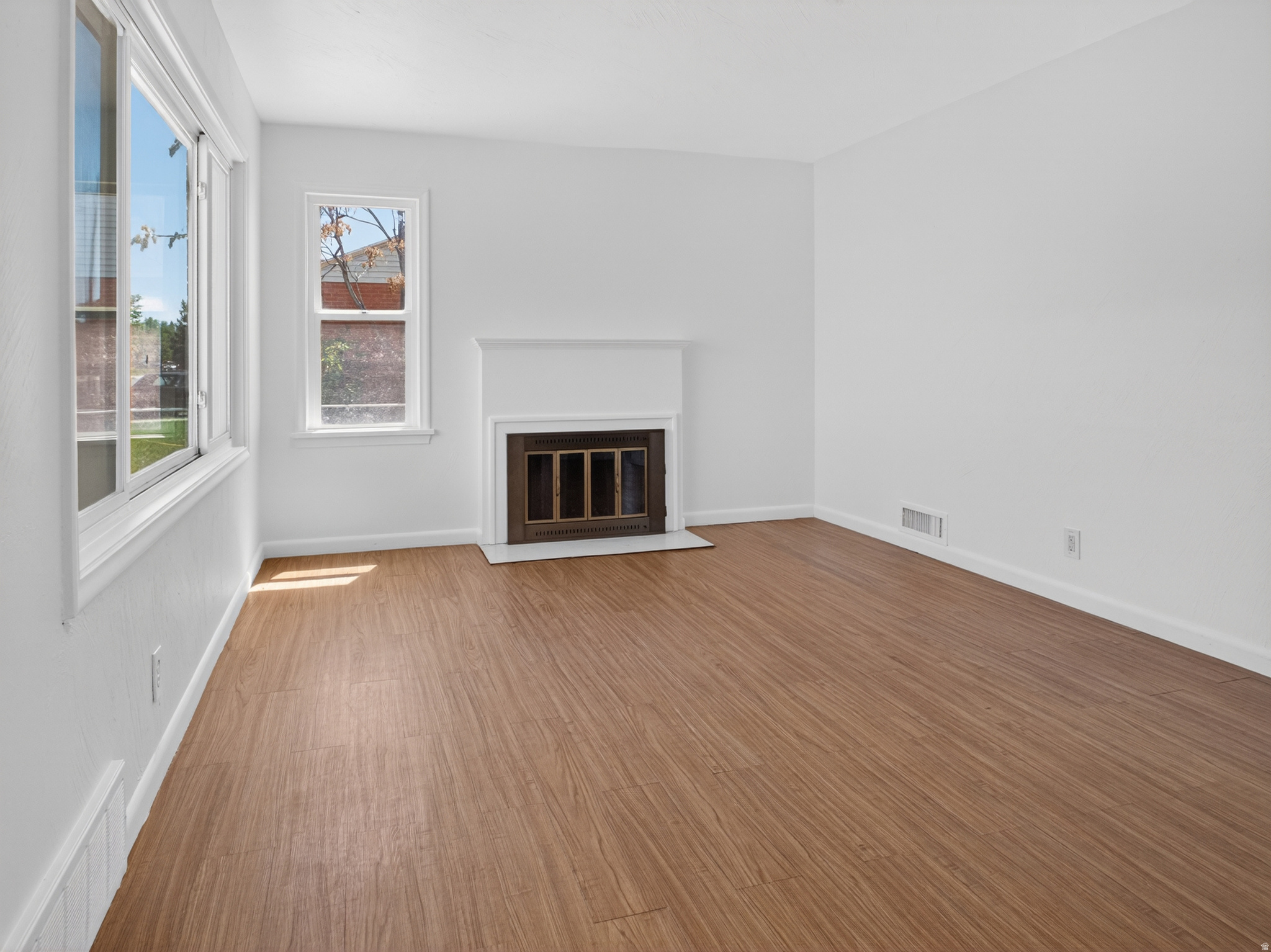 MEMMO GARDENS - Residential