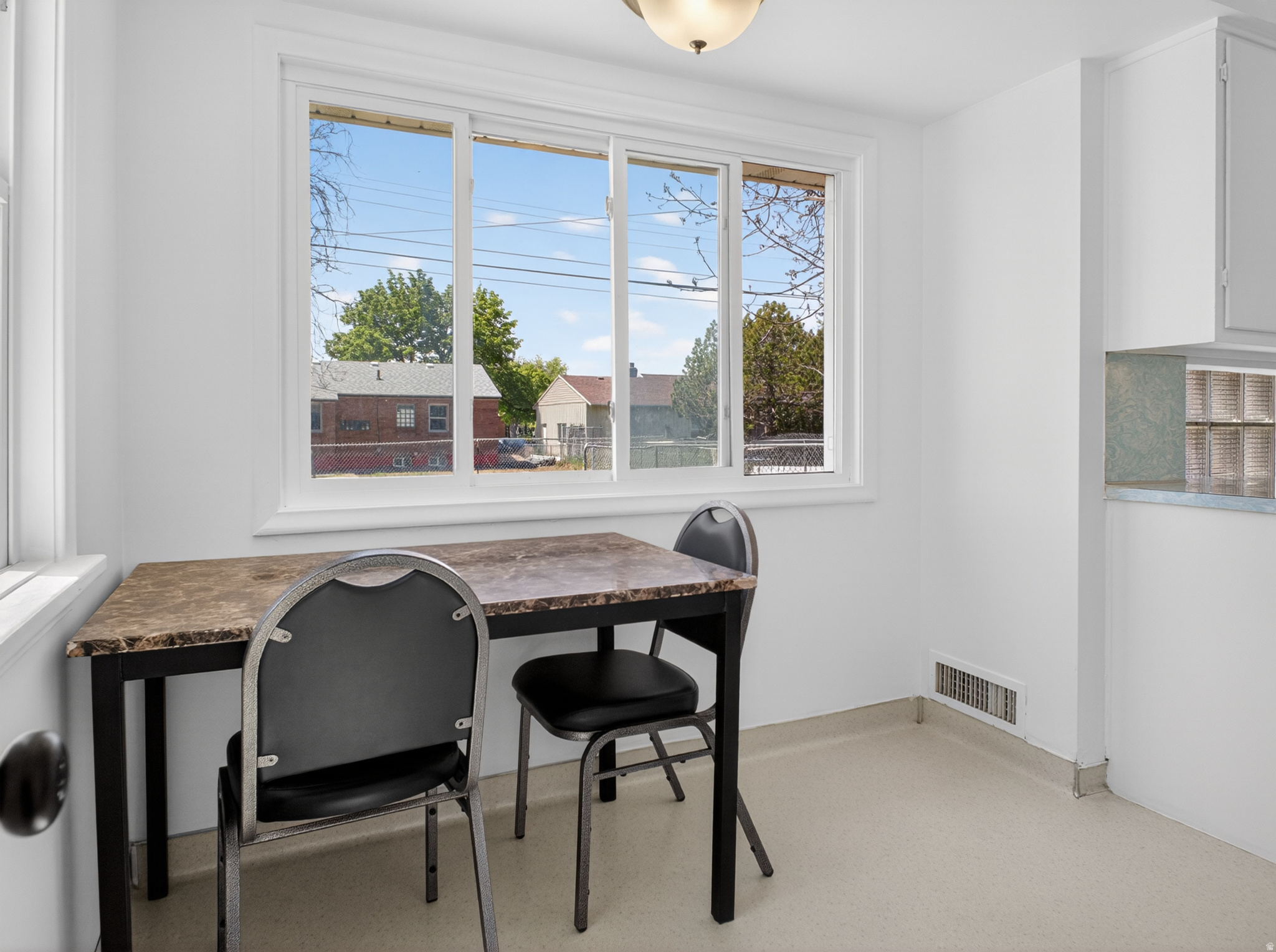 MEMMO GARDENS - Residential