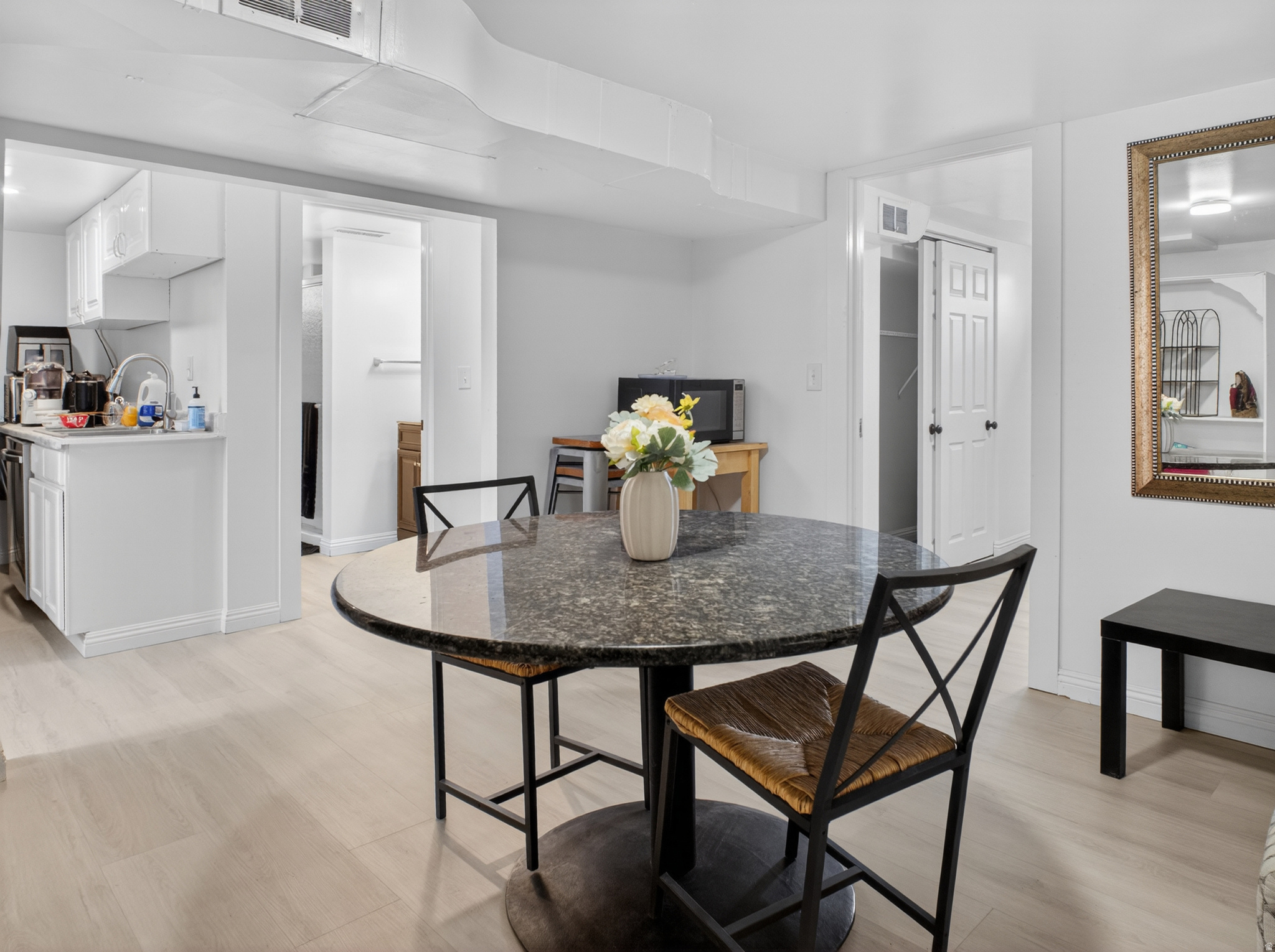 MEMMO GARDENS - Residential