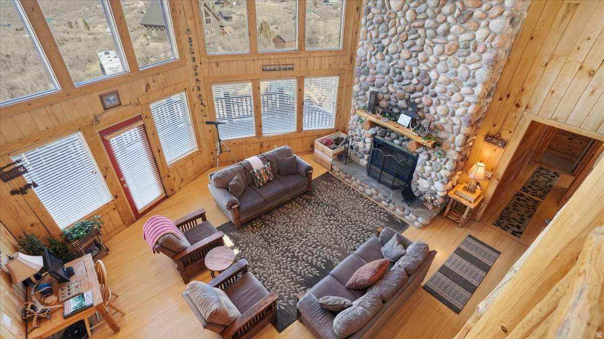 TIMBER LAKES - Residential