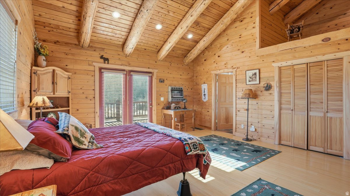 TIMBER LAKES - Residential