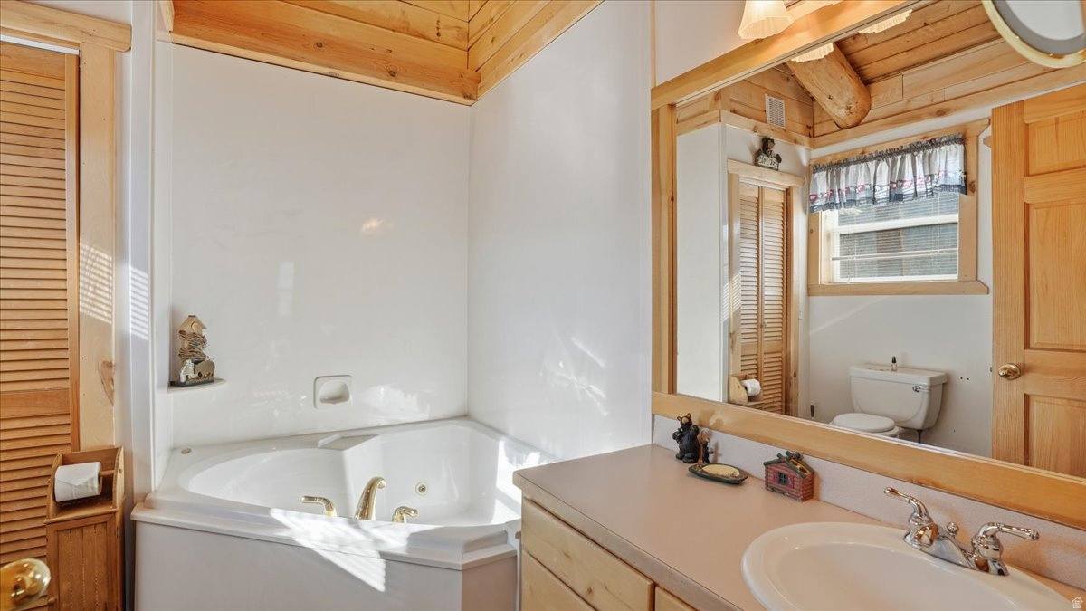 TIMBER LAKES - Residential