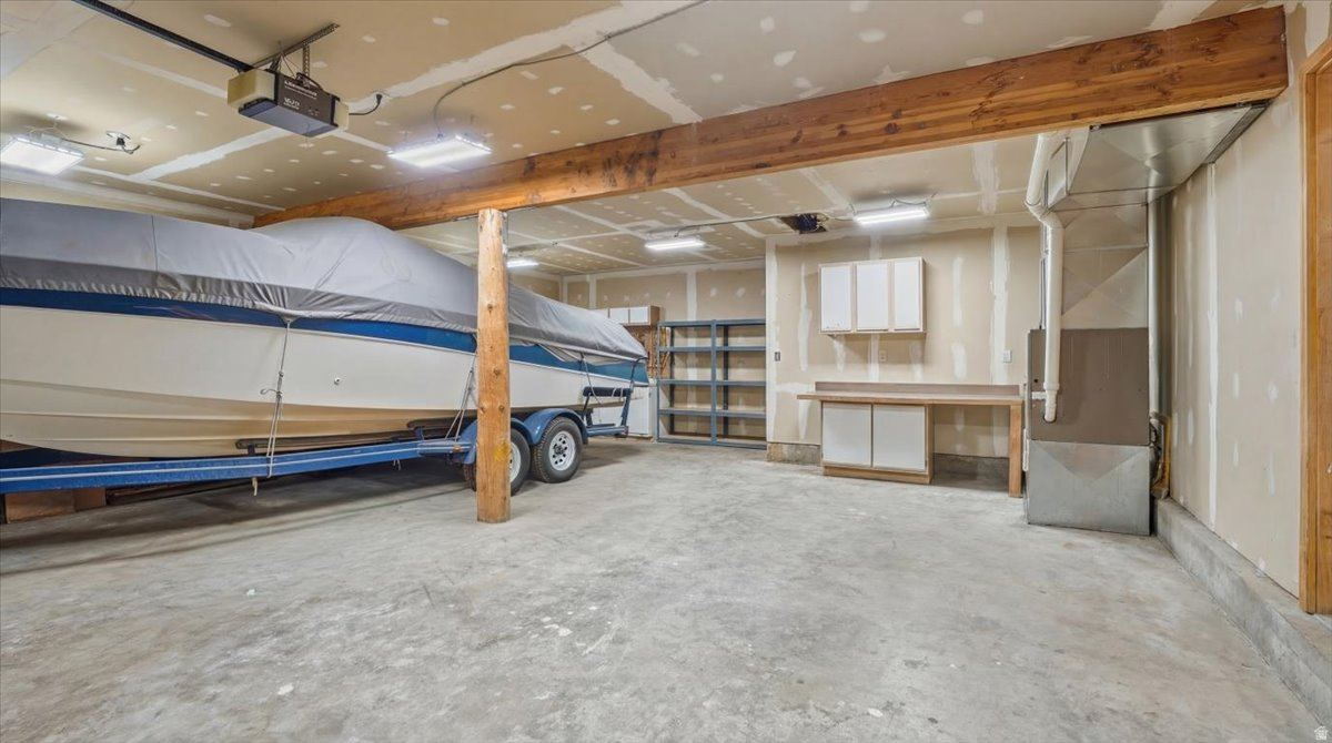 TIMBER LAKES - Residential