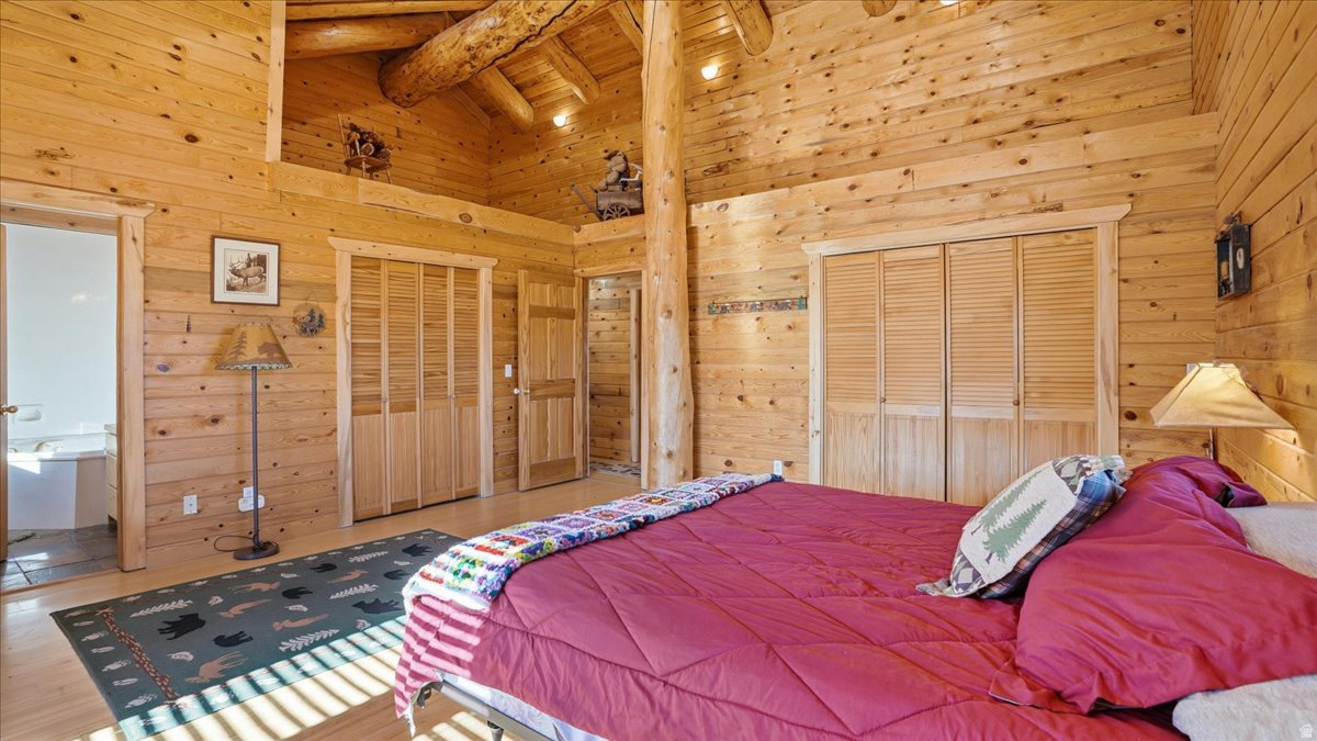 TIMBER LAKES - Residential