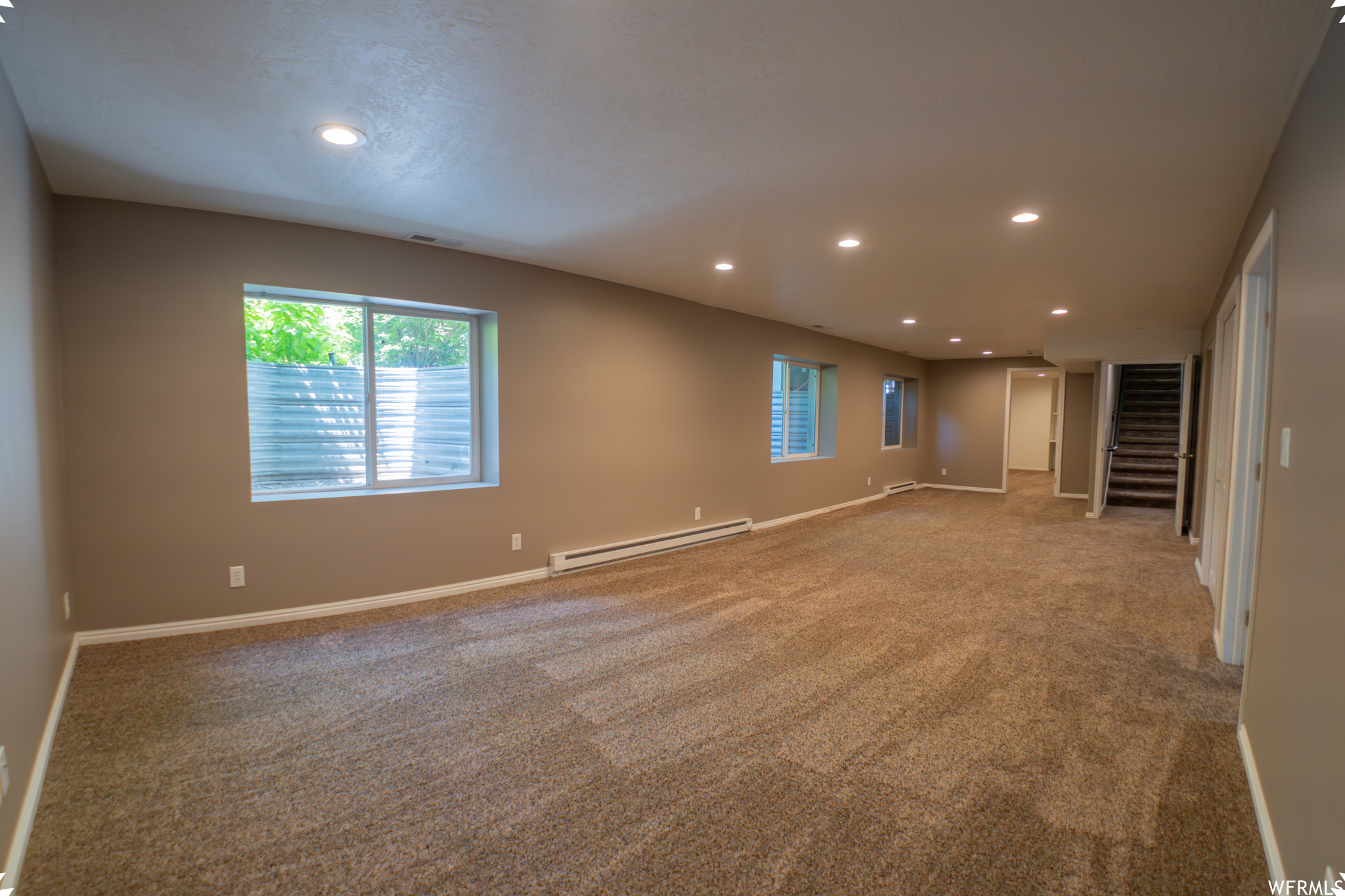 CRANBERRY HILL 17 - Residential