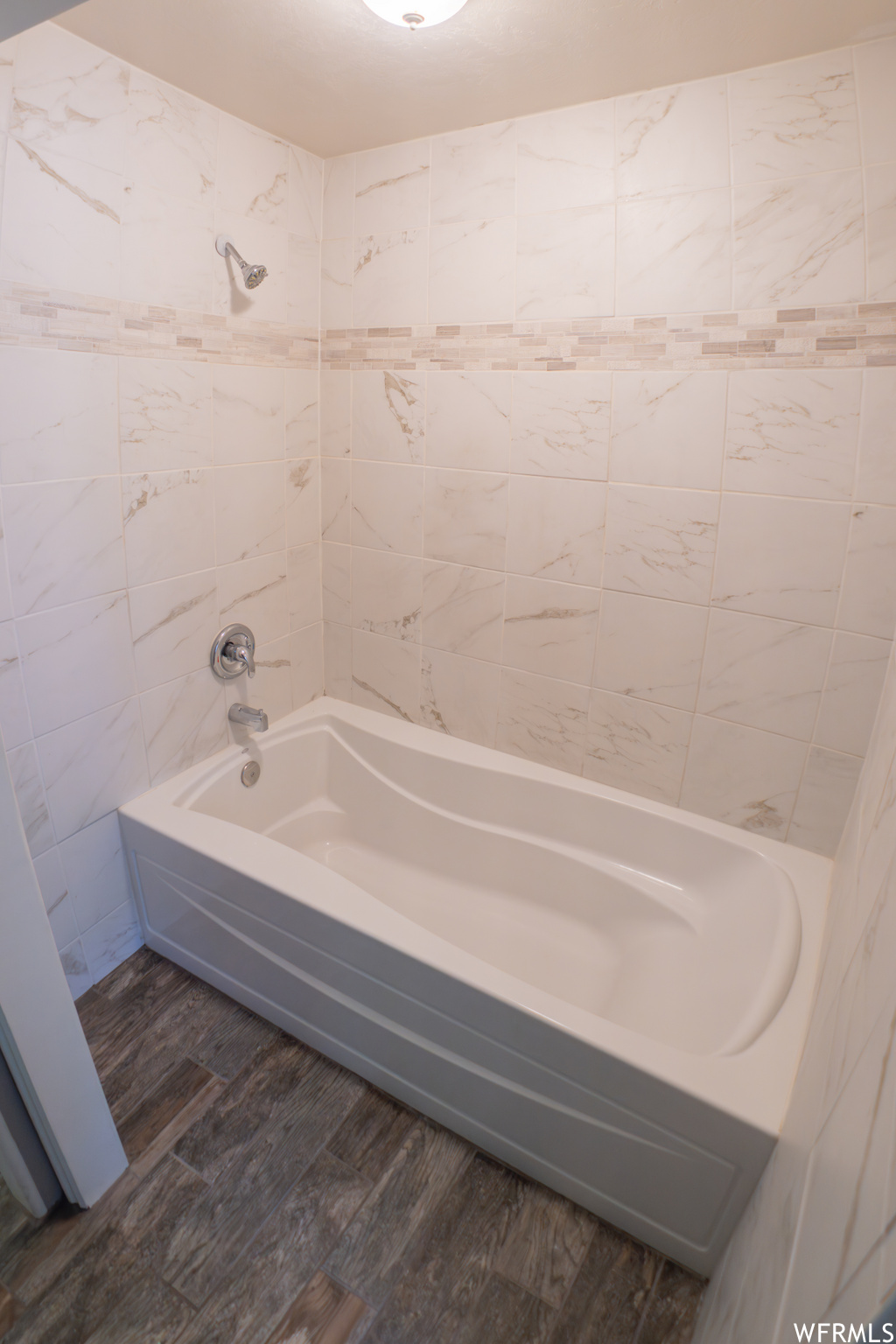 CRANBERRY HILL 17 - Residential