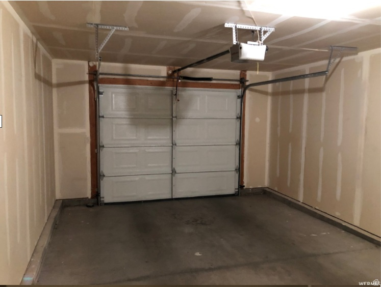 EDGEWATER AT GENEVA - Residential