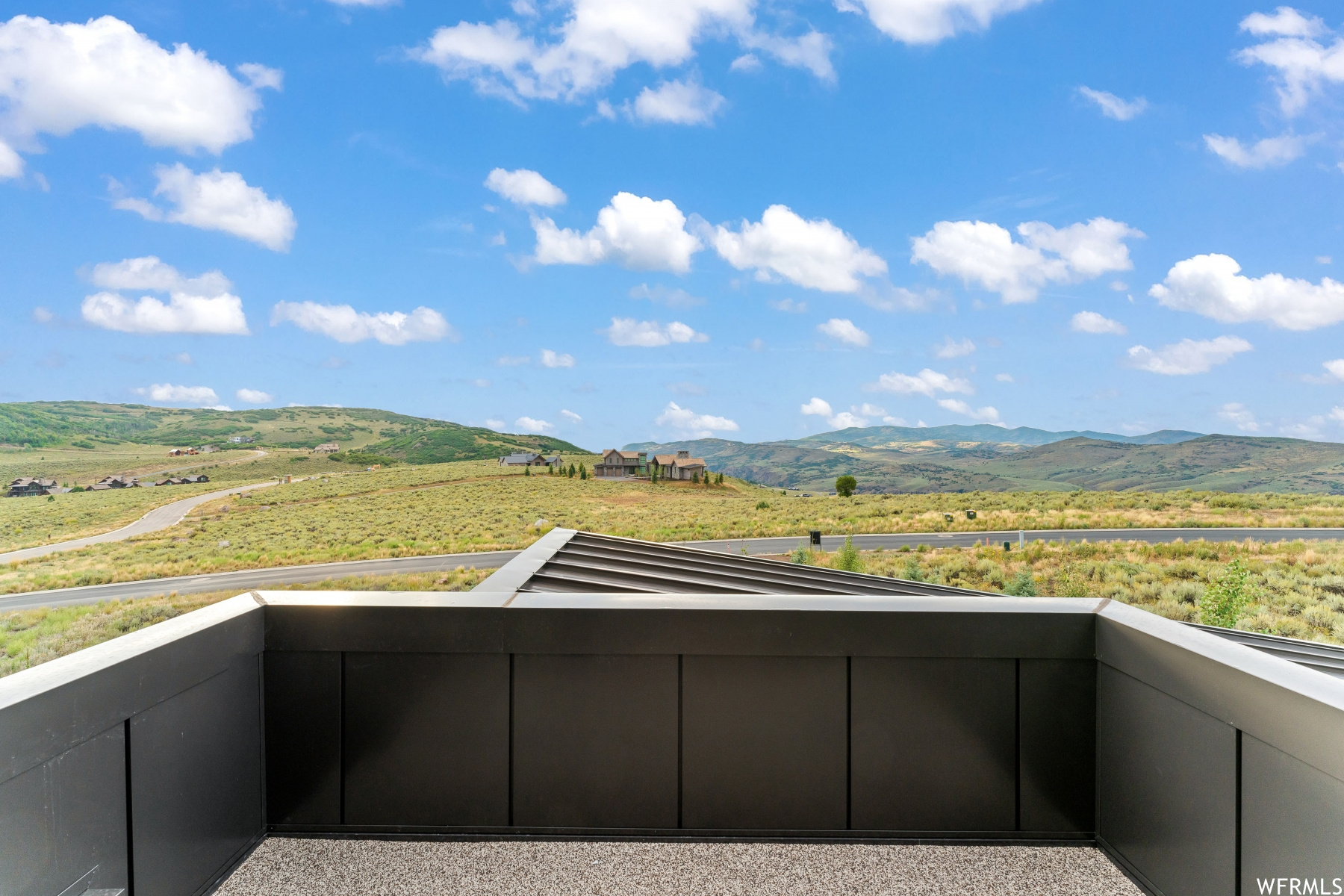 Kamas, Utah 84036, United States, 6 Bedrooms Bedrooms, ,6 BathroomsBathrooms,Residential,Pending,74556