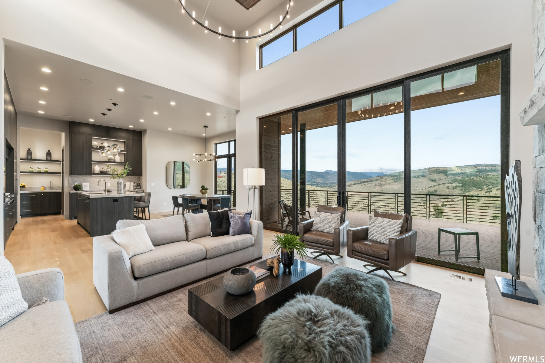 Kamas, Utah 84036, United States, 6 Bedrooms Bedrooms, ,6 BathroomsBathrooms,Residential,Pending,74556