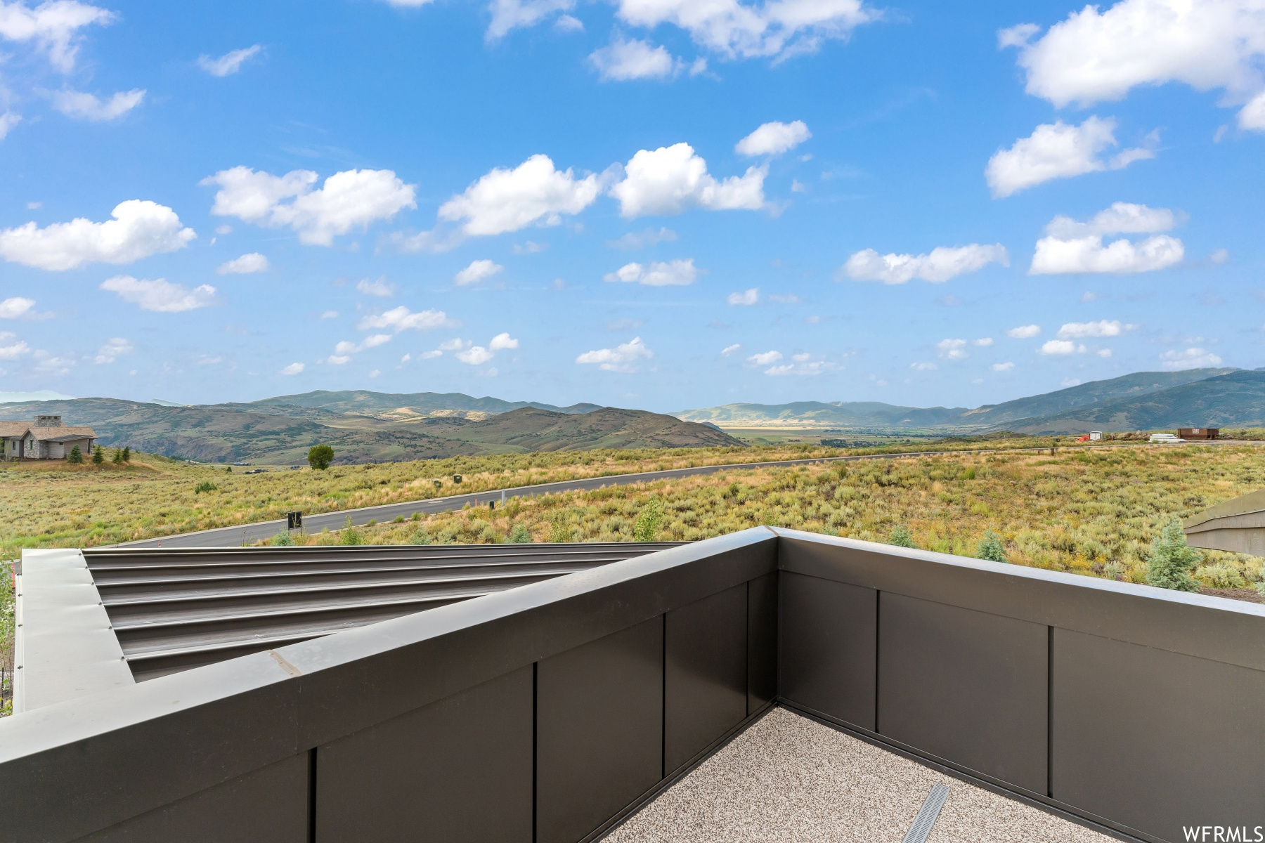 Kamas, Utah 84036, United States, 6 Bedrooms Bedrooms, ,6 BathroomsBathrooms,Residential,Pending,74556