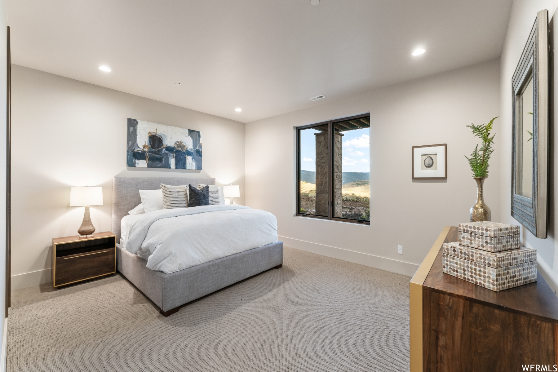 Kamas, Utah 84036, United States, 6 Bedrooms Bedrooms, ,6 BathroomsBathrooms,Residential,Pending,74556