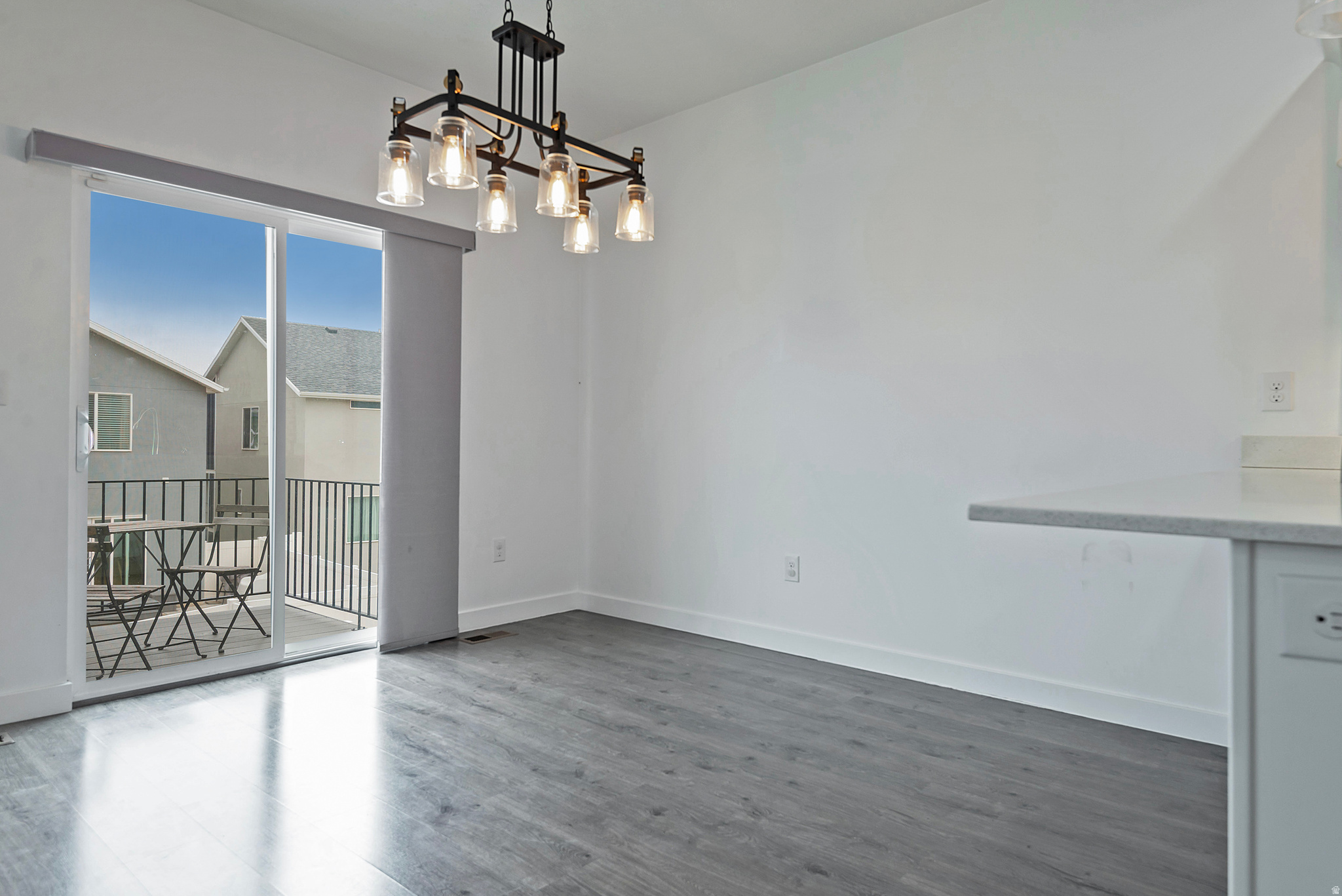 SOUTH HILLS - Residential