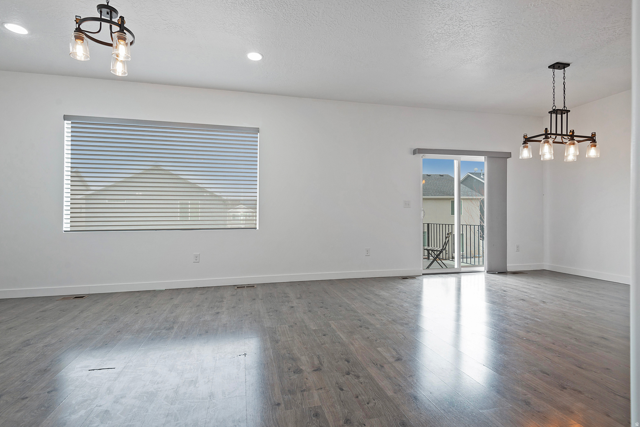 SOUTH HILLS - Residential