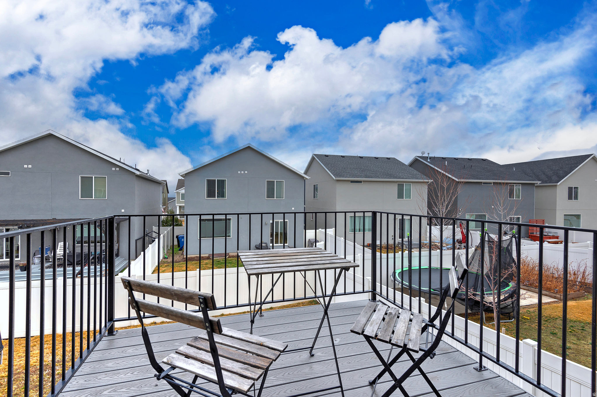 SOUTH HILLS - Residential