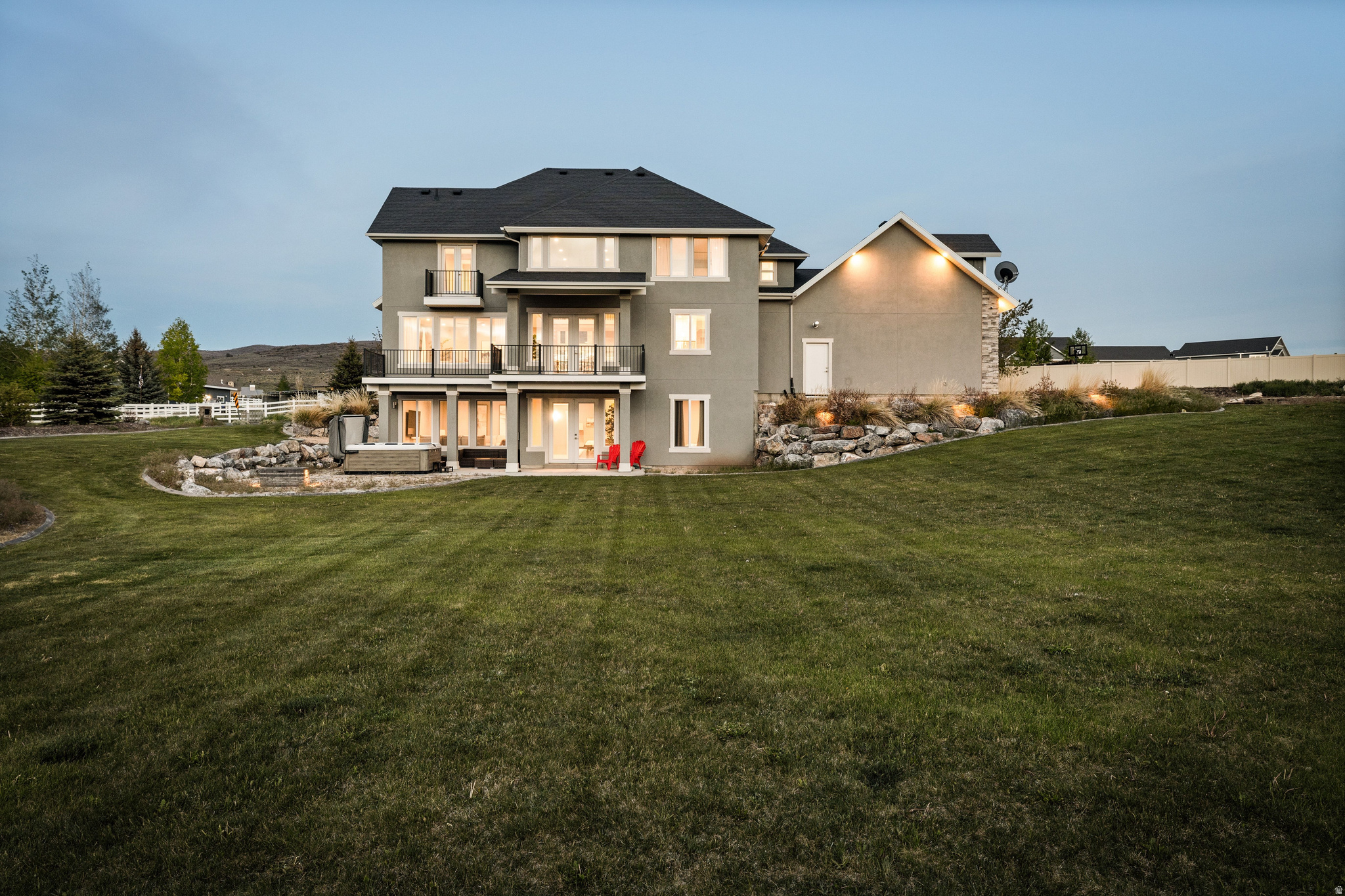 LAKE CREEK FARMS - Residential