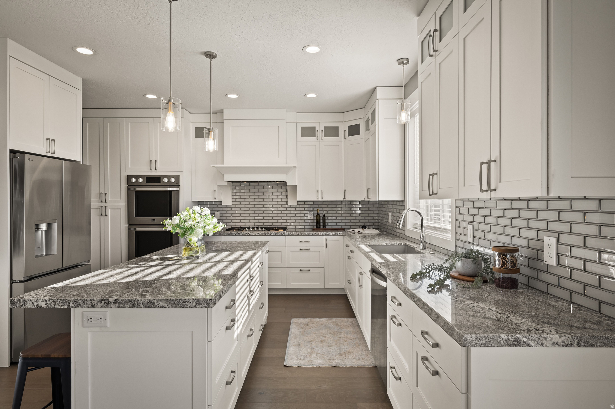 LAKE CREEK FARMS - Residential