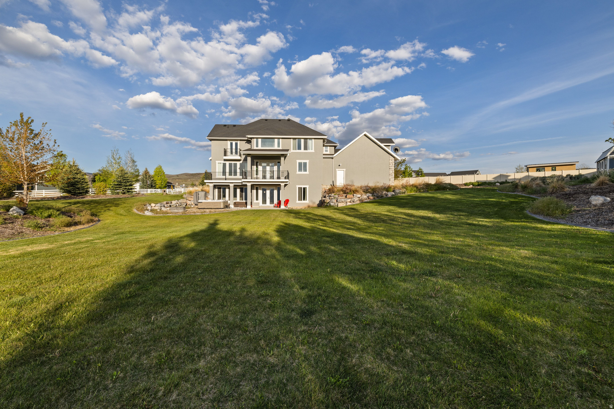 LAKE CREEK FARMS - Residential