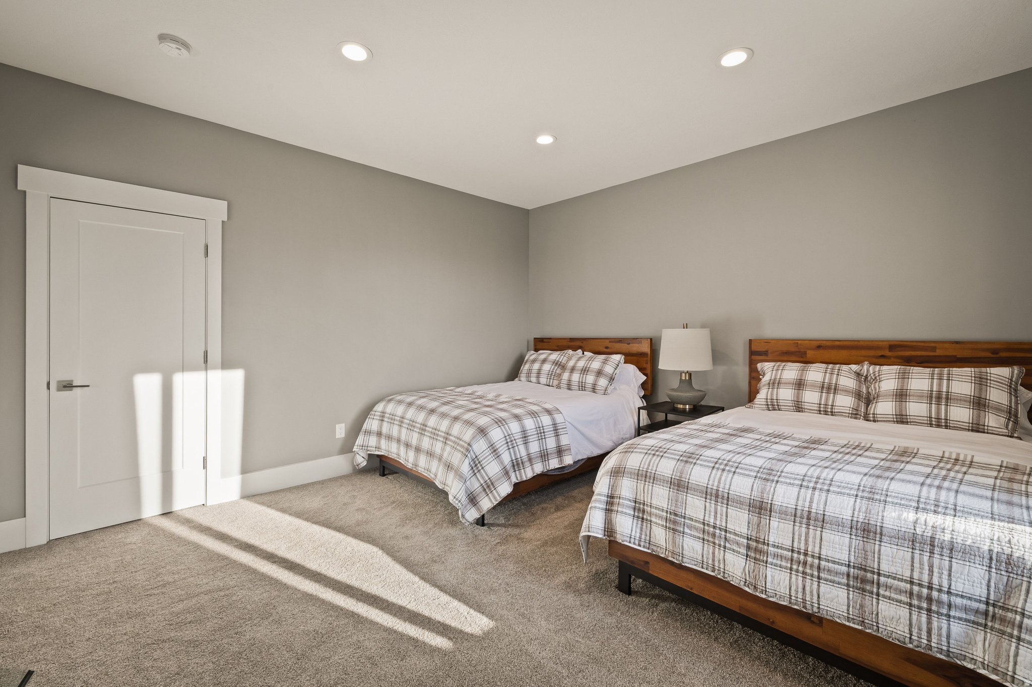 LAKE CREEK FARMS - Residential