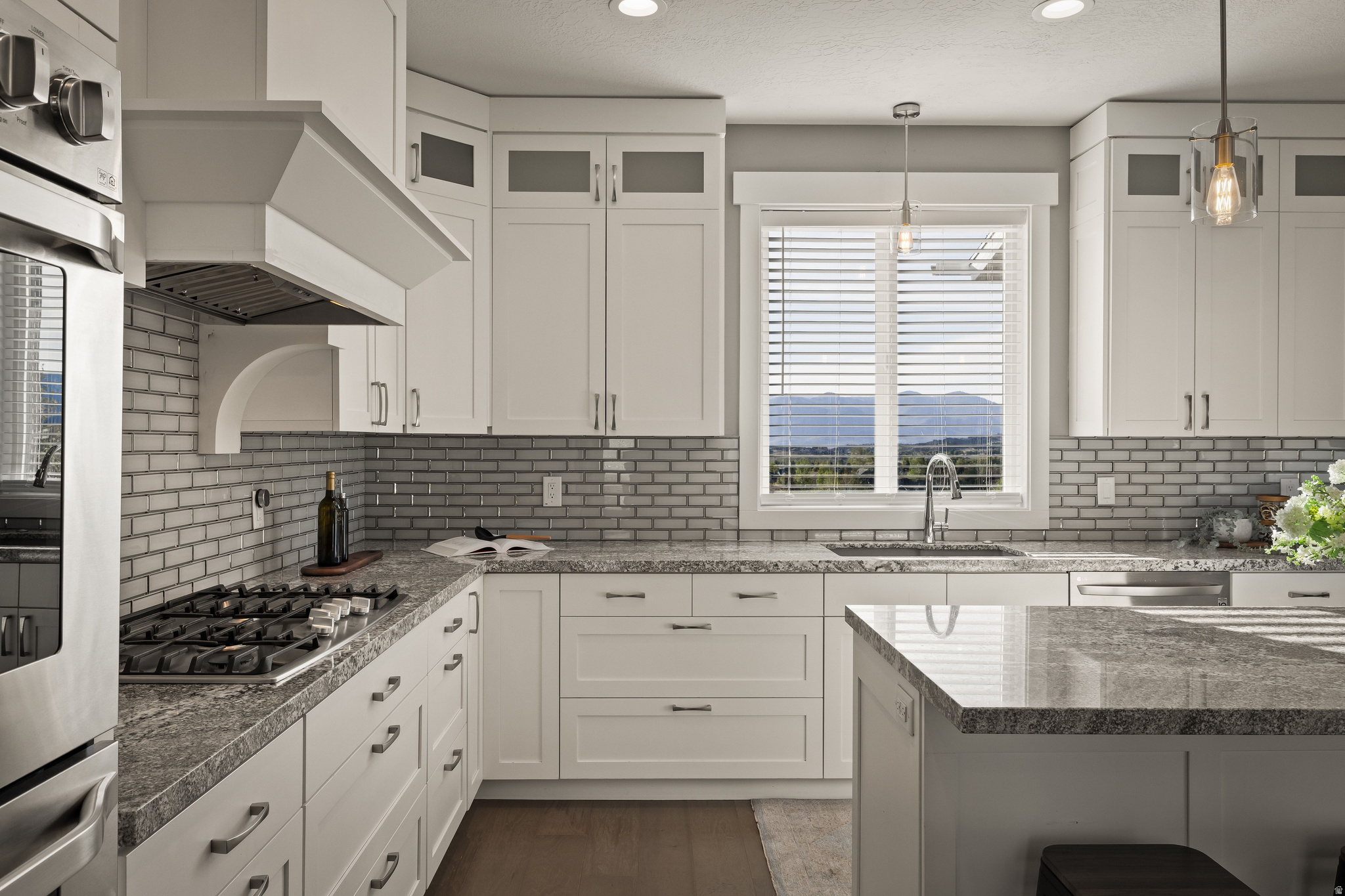 LAKE CREEK FARMS - Residential