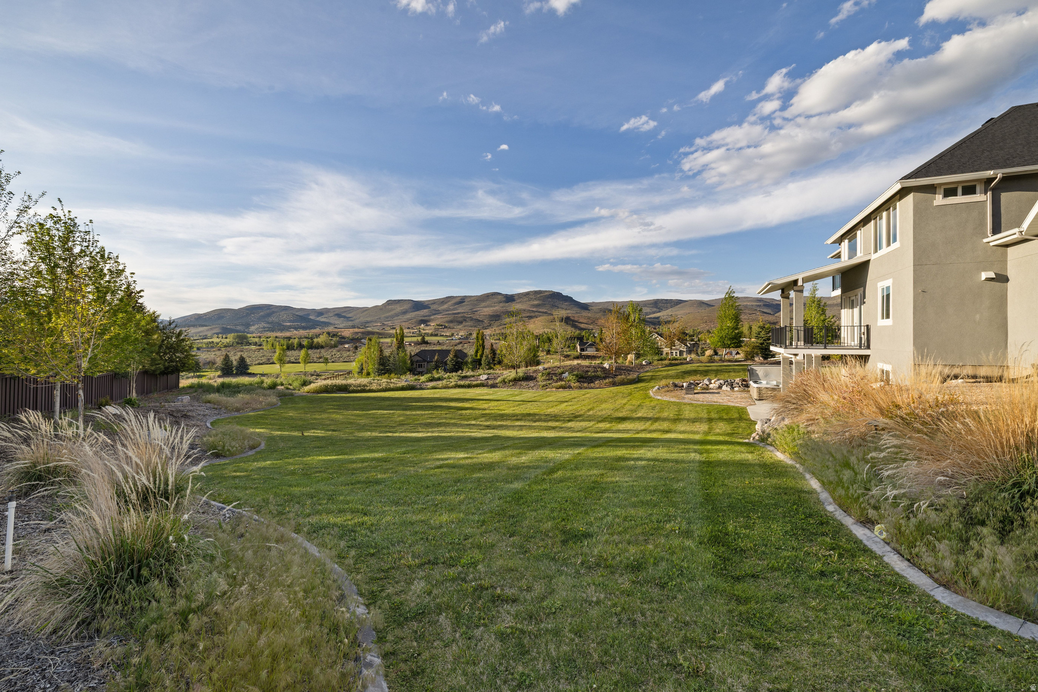 LAKE CREEK FARMS - Residential