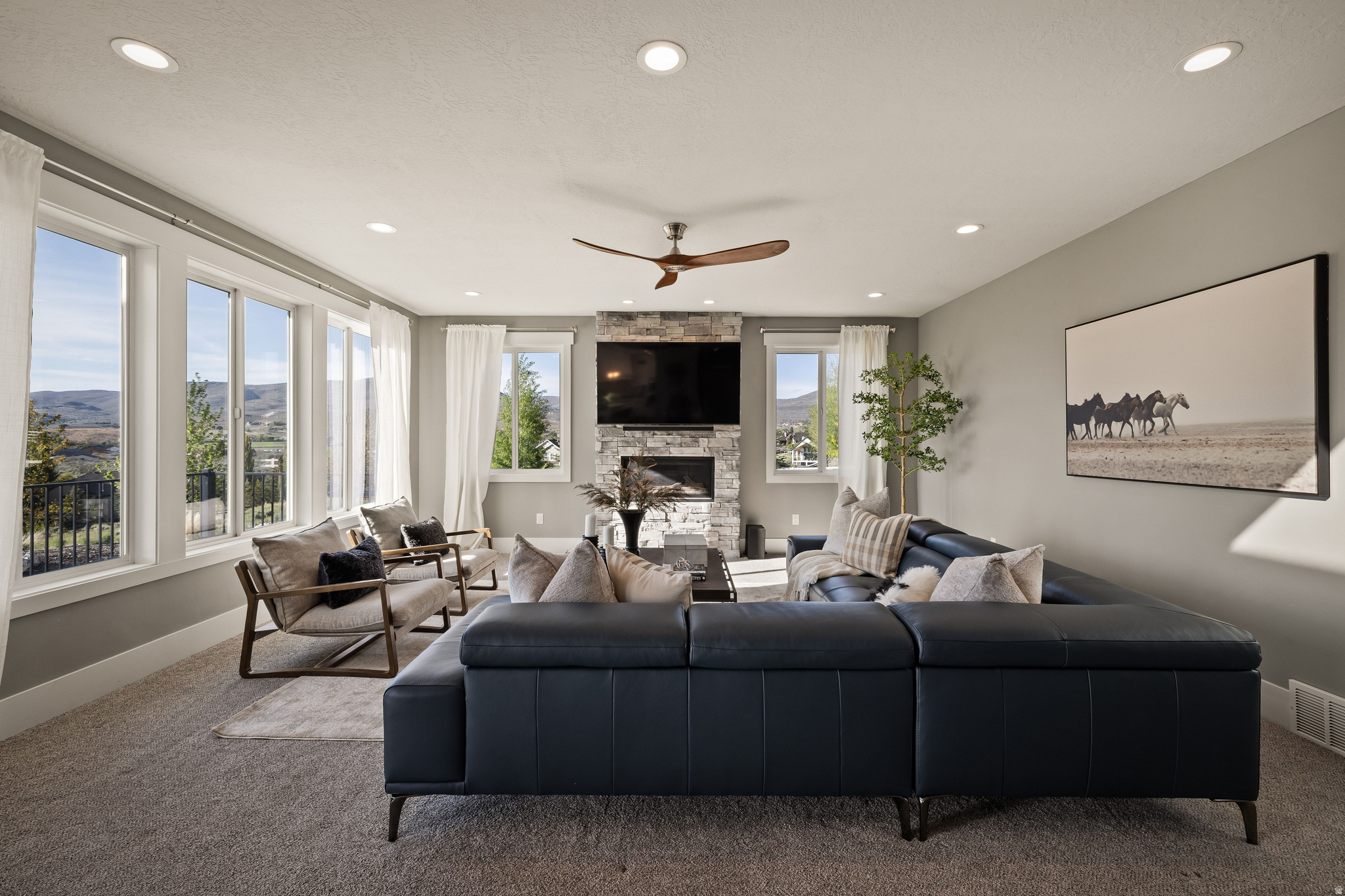 LAKE CREEK FARMS - Residential