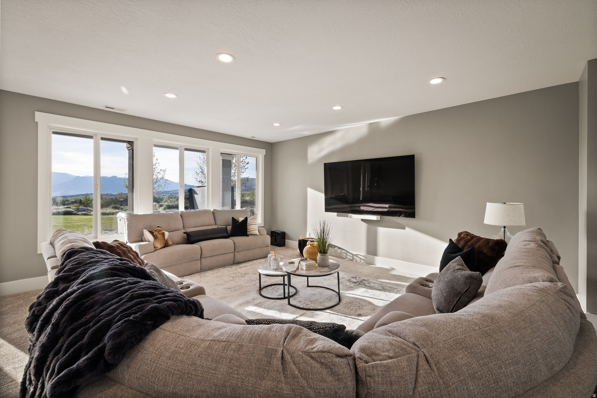 LAKE CREEK FARMS - Residential