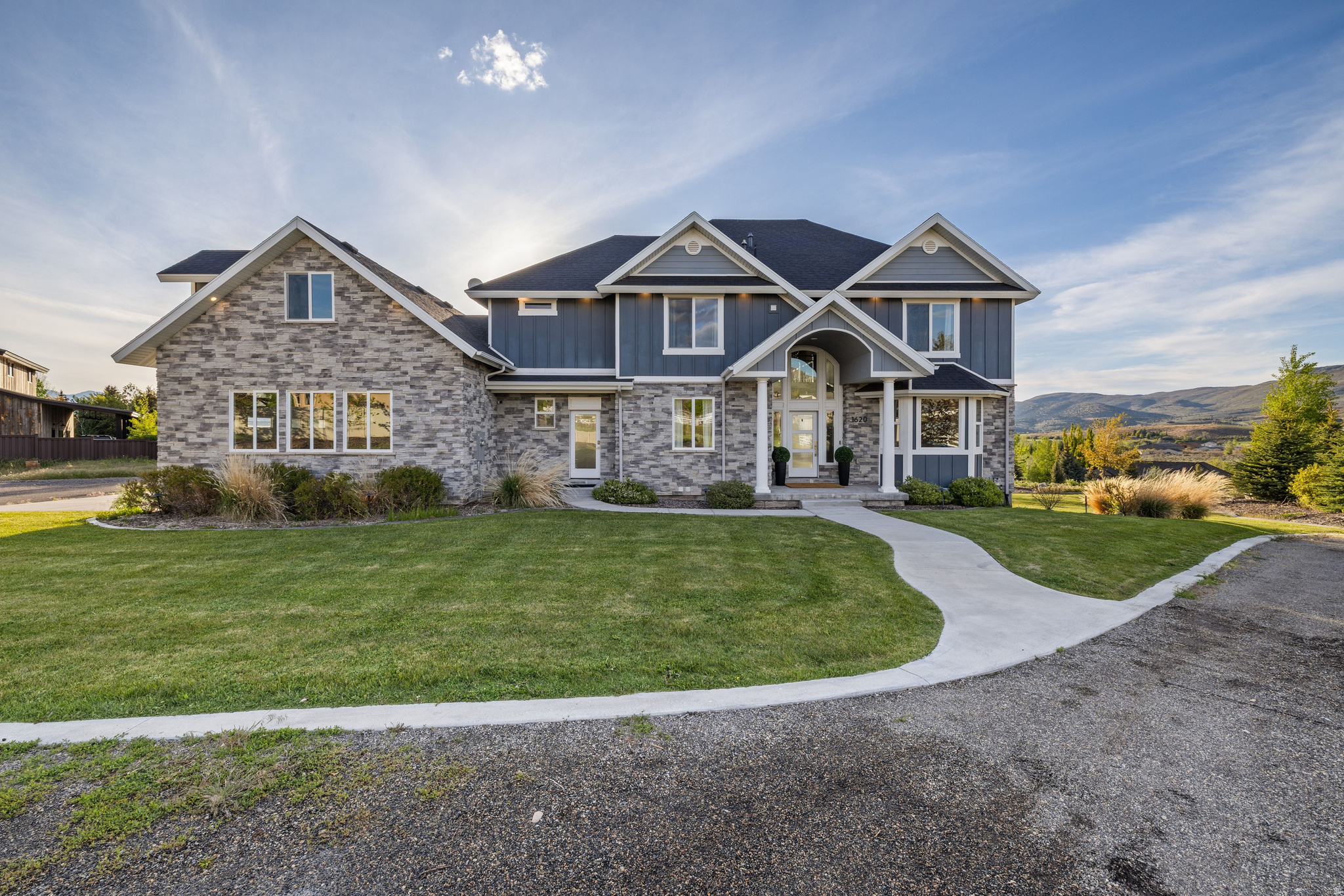 LAKE CREEK FARMS - Residential