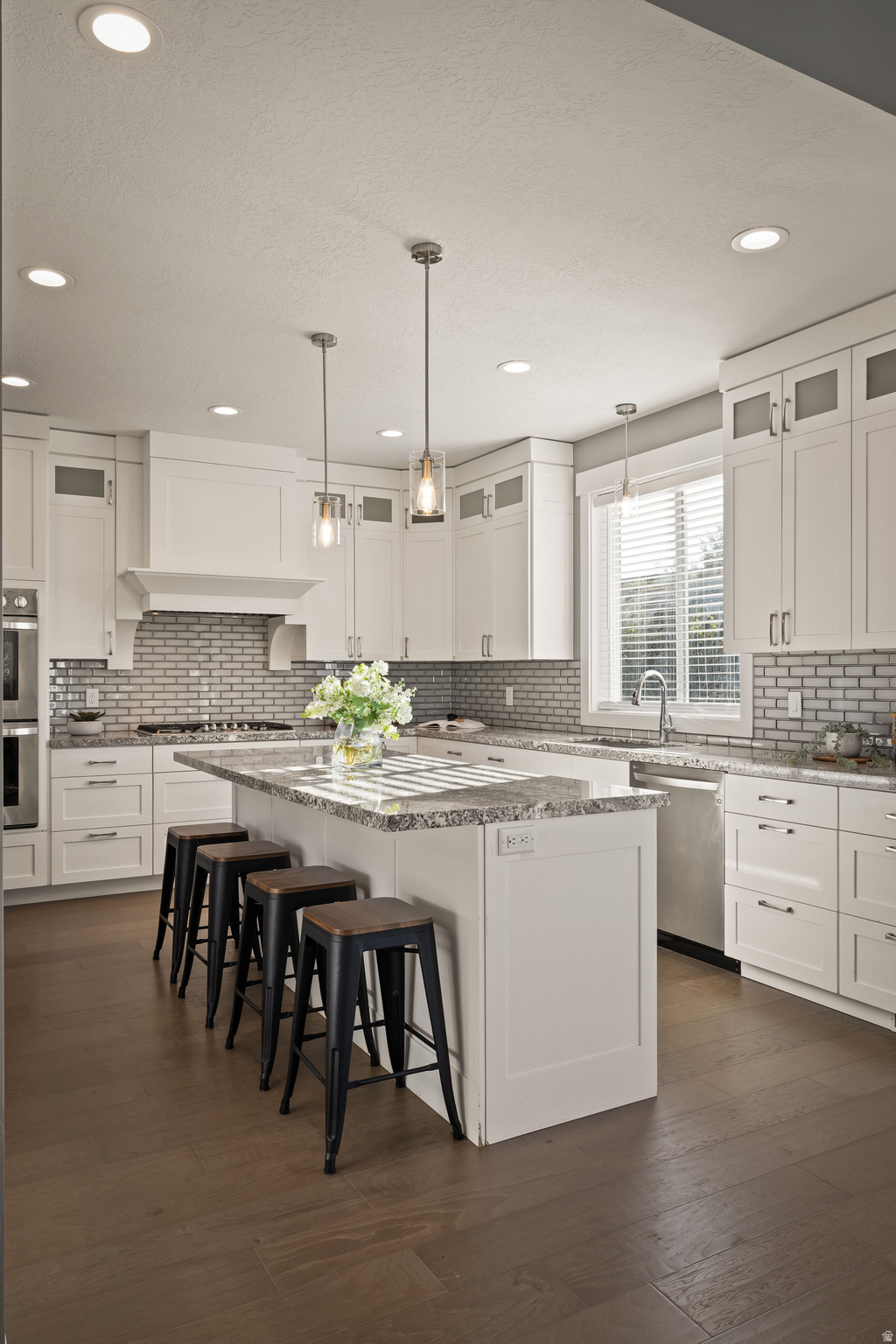 LAKE CREEK FARMS - Residential