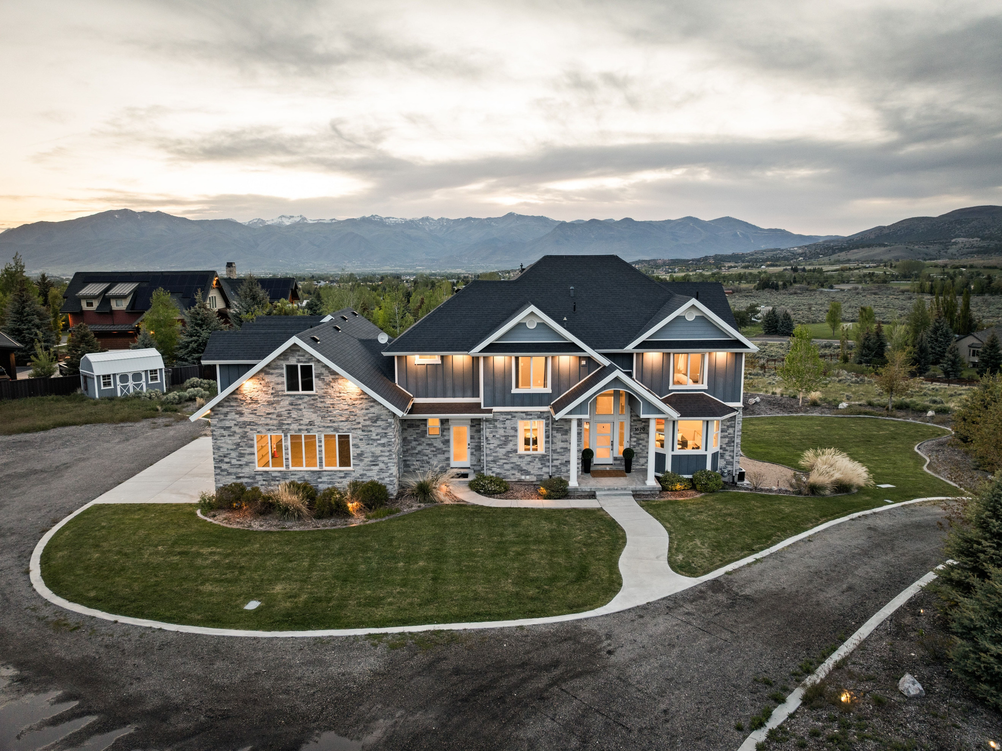 LAKE CREEK FARMS - Residential