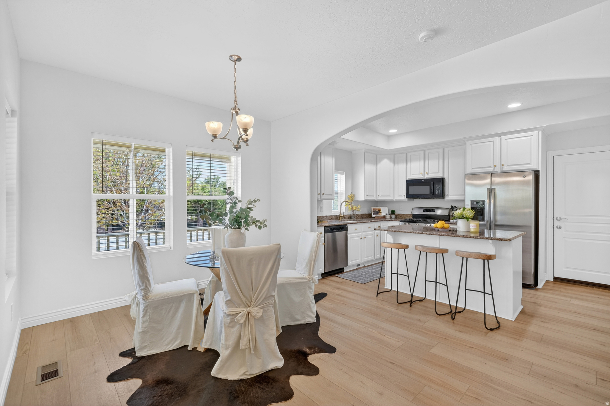 KENNECOTT - Residential