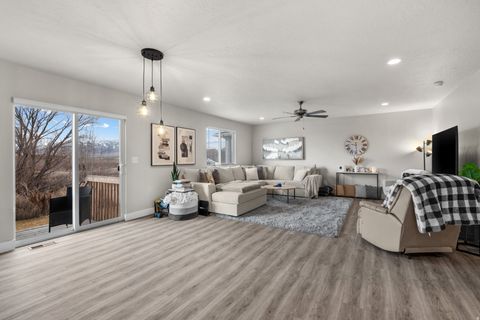 Tiny photo for 1371 W 950 S #7, Lehi, UT 84043 (MLS # 2156047)