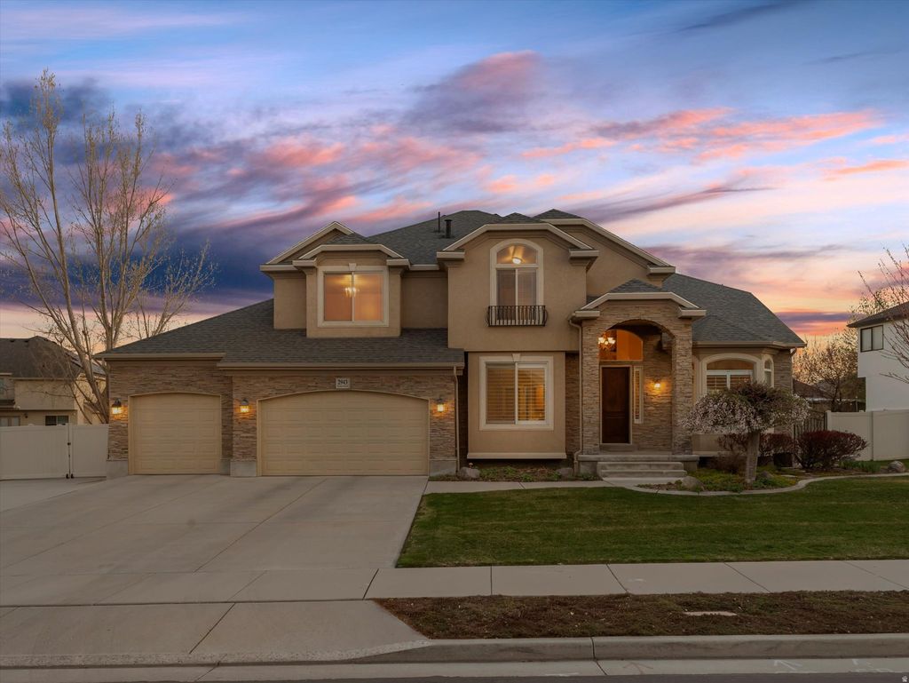 Photo of 2943 W CURRENT CREEK DR, South Jordan, UT 84095 (MLS # 2149162)