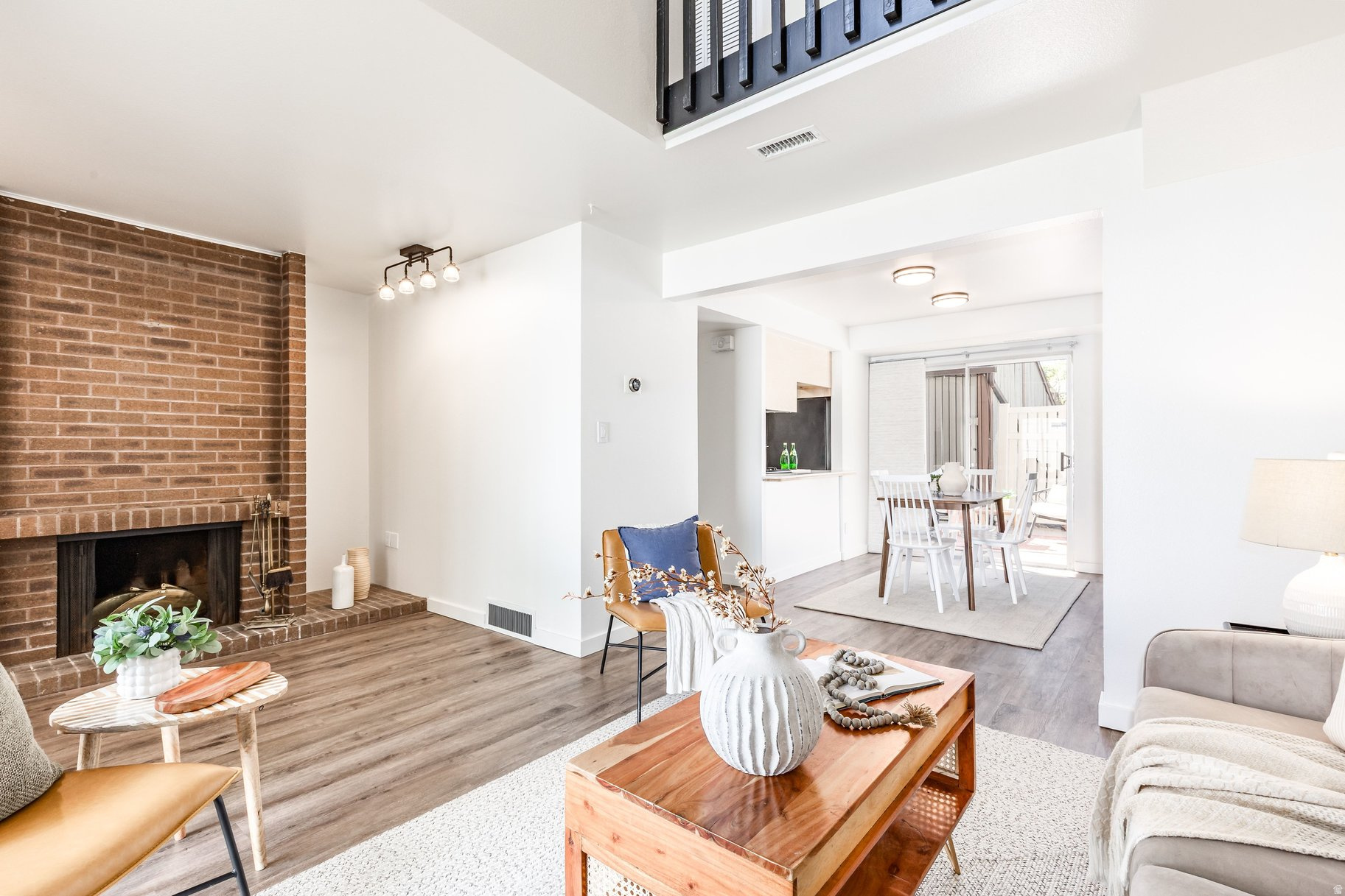 WILLOWS CONDM - Residential