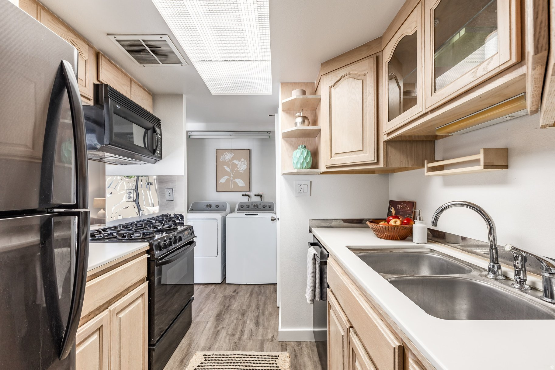 WILLOWS CONDM - Residential