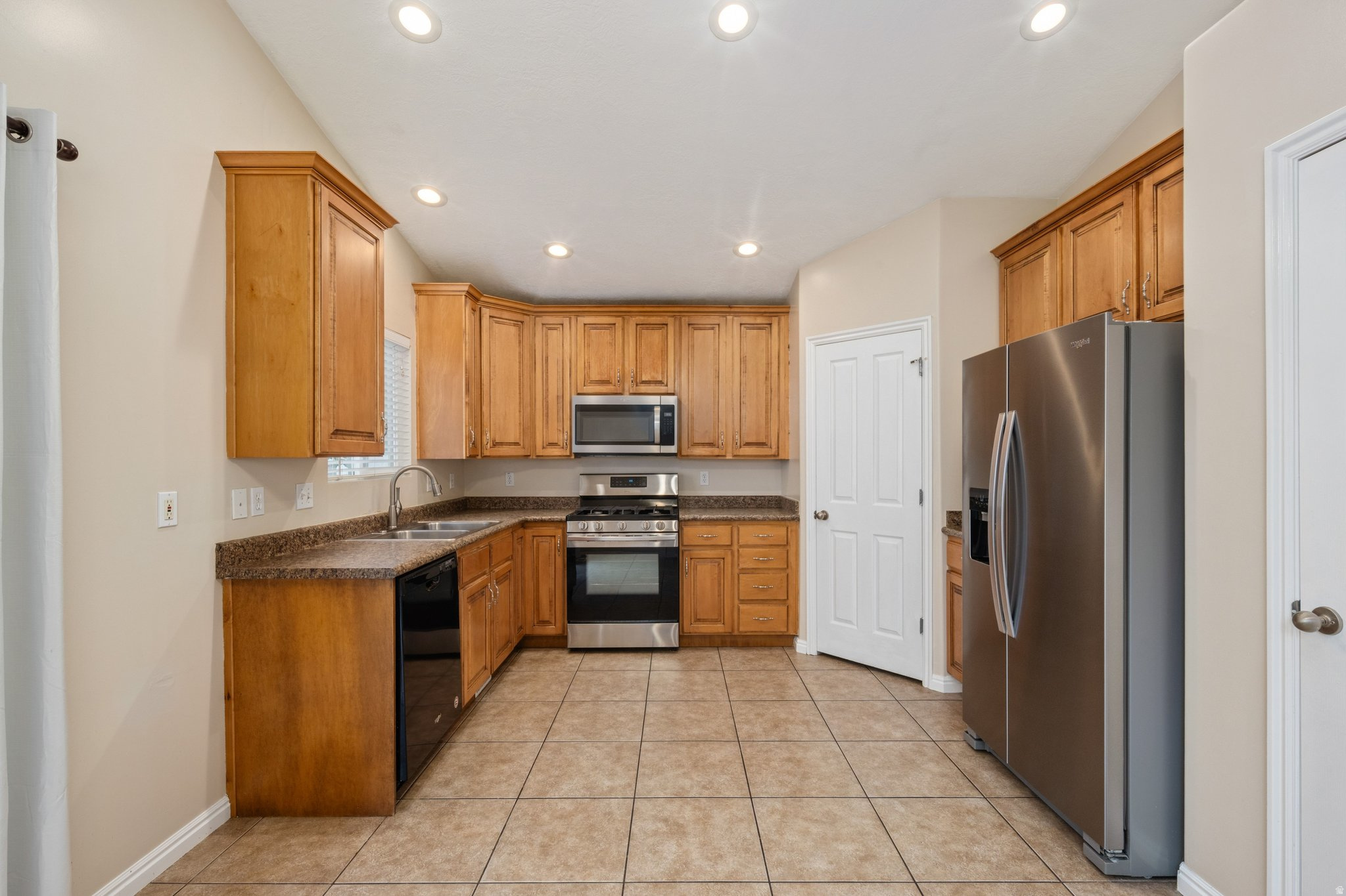 APPLE GROVE PUD PHASE 6 - Residential