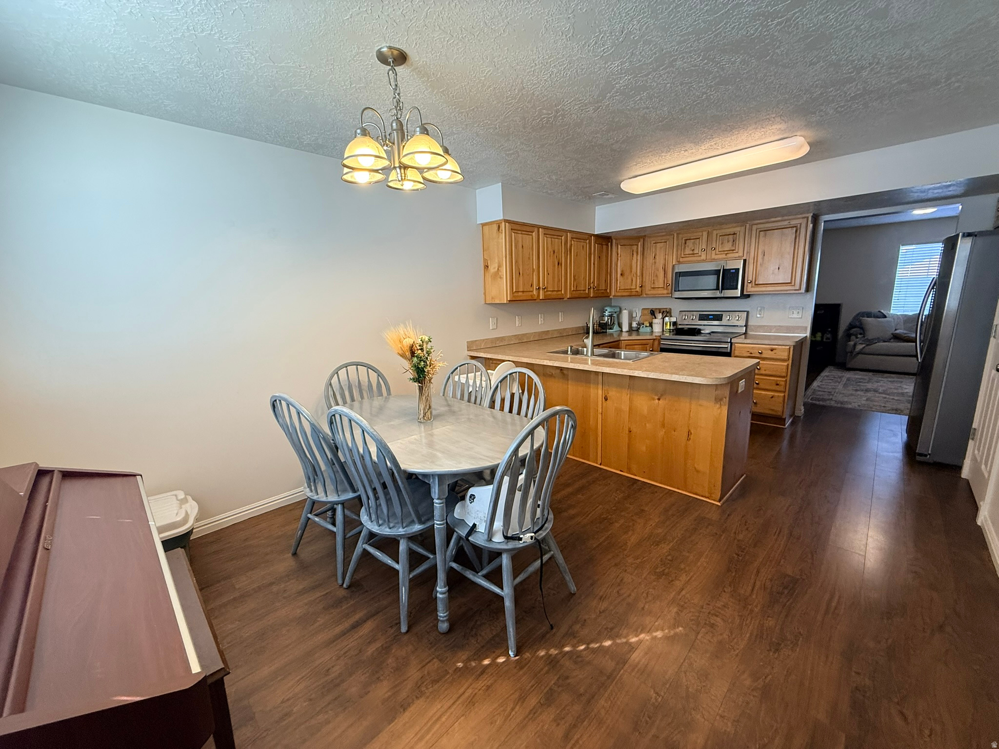 BRIER RIDGE - Residential