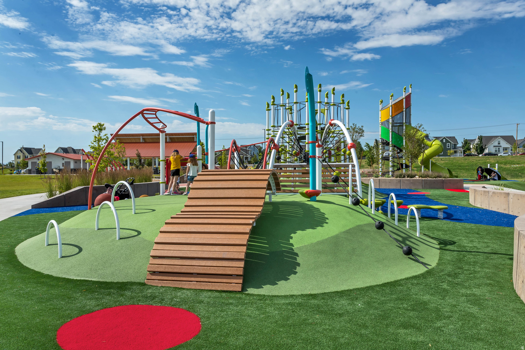 HIGHLAND PARK VILLAGE – DAYBREAK - Residential