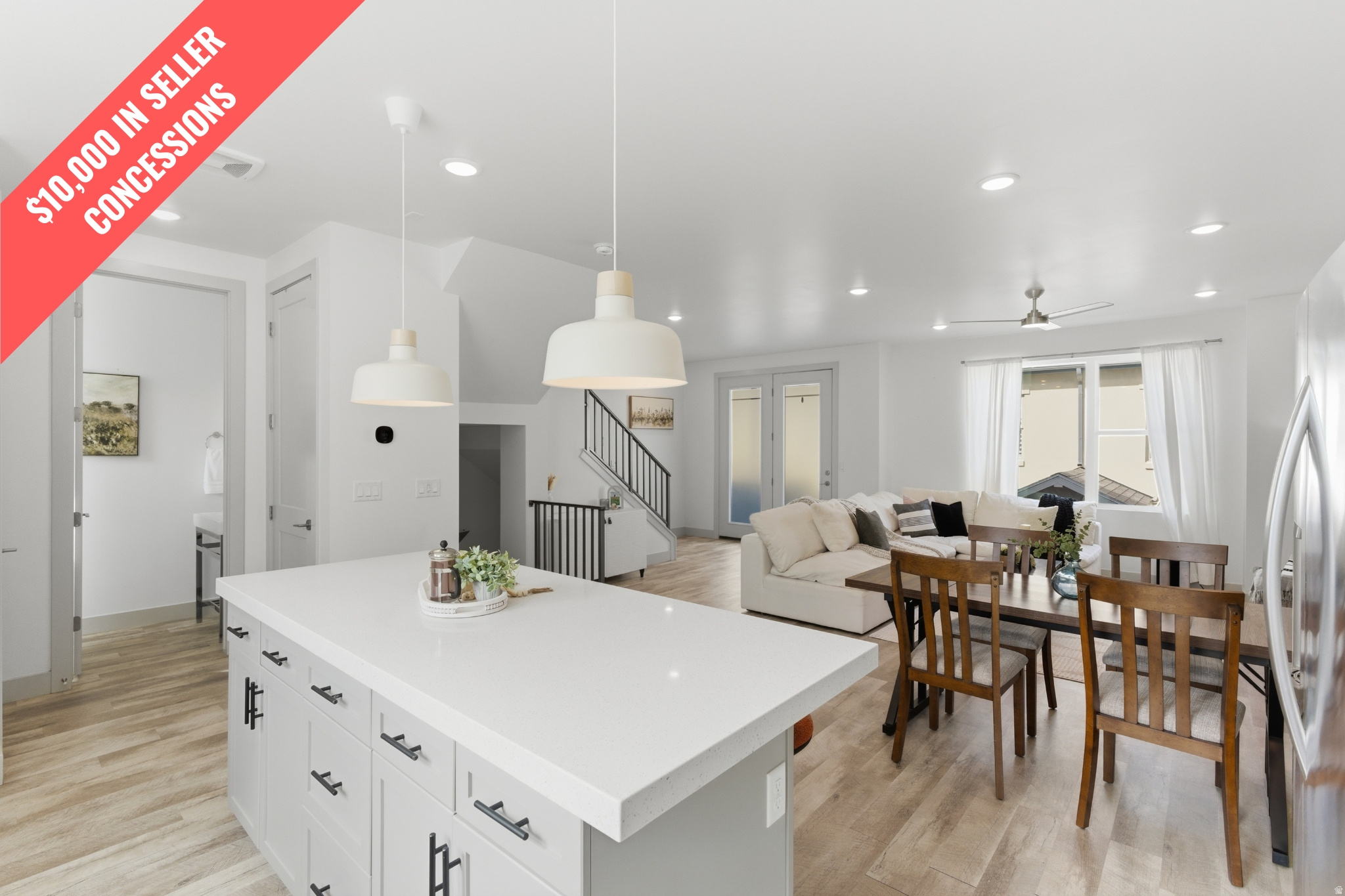 HIGHLAND PARK VILLAGE – DAYBREAK - Residential