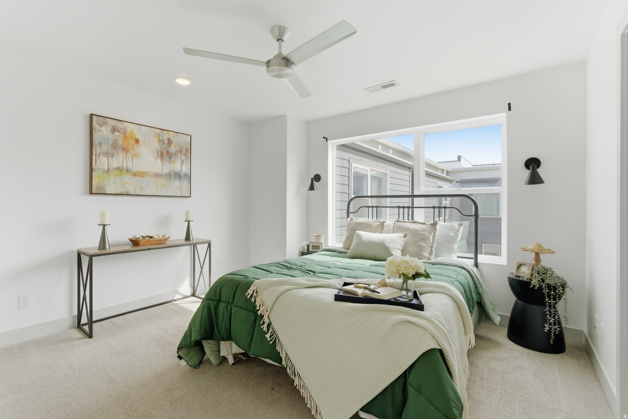 HIGHLAND PARK VILLAGE – DAYBREAK - Residential