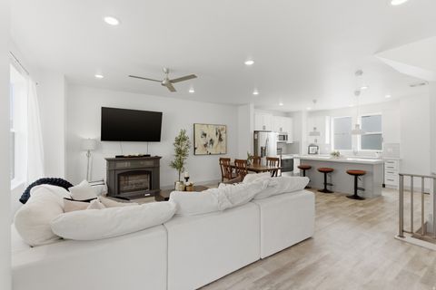 Tiny photo for 11344 S WILLOW WALK DR, South Jordan, UT 84009 (MLS # 2140142)