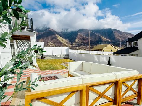 Tiny photo for 831 W ROCK RIDGE DR S, Mapleton, UT 84664 (MLS # 2137237)