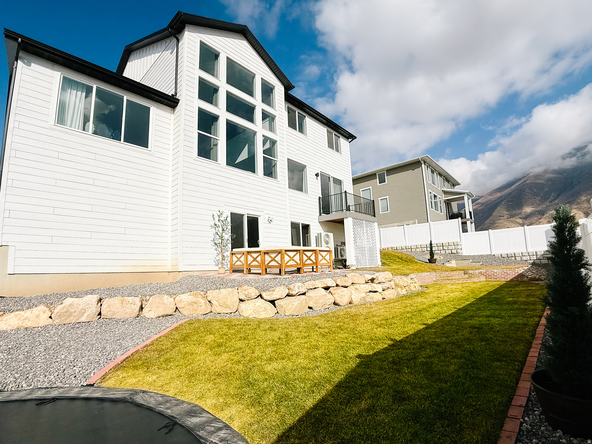 MAPLETON HEIGHTS - Residential