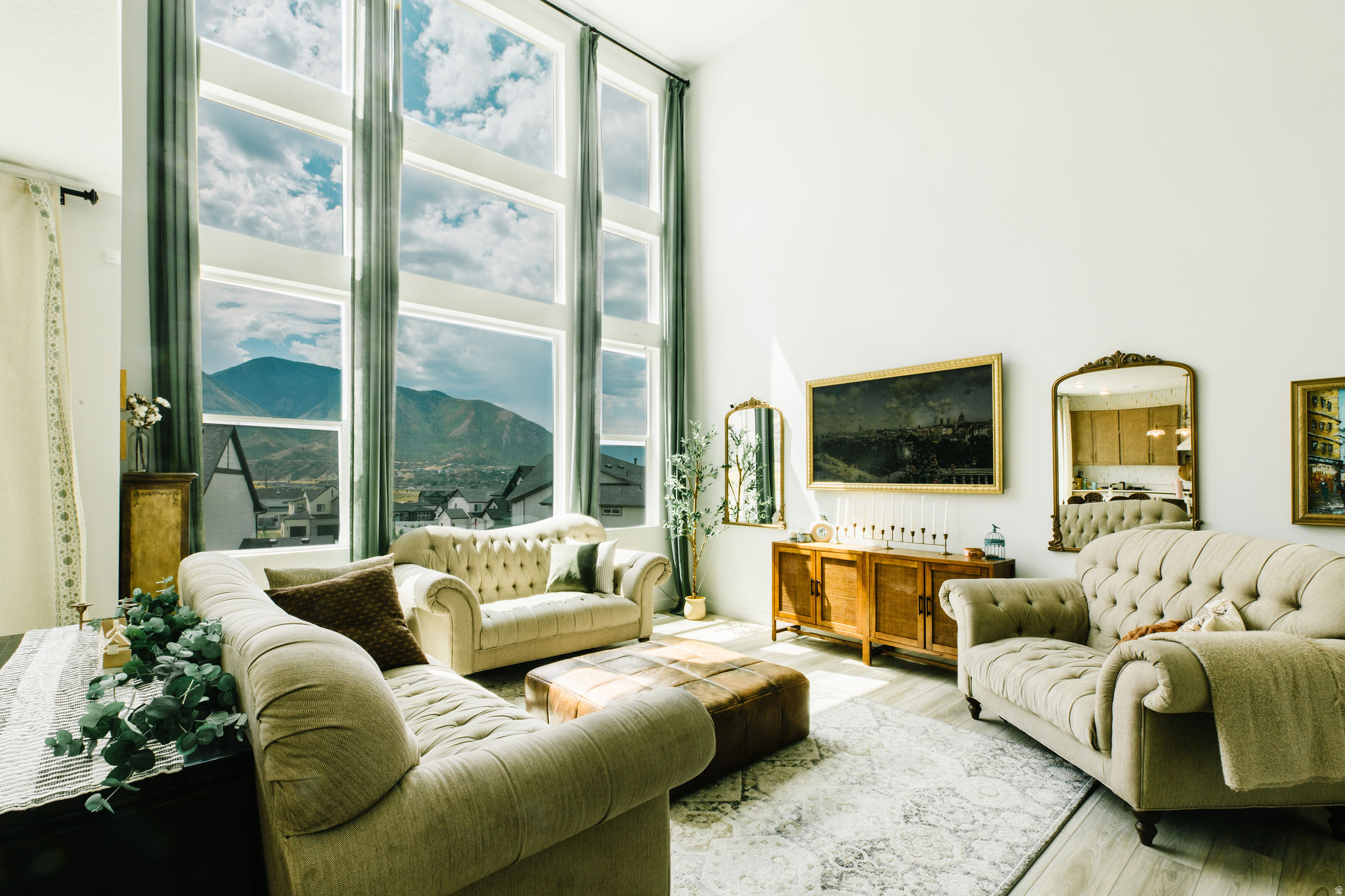 MAPLETON HEIGHTS - Residential