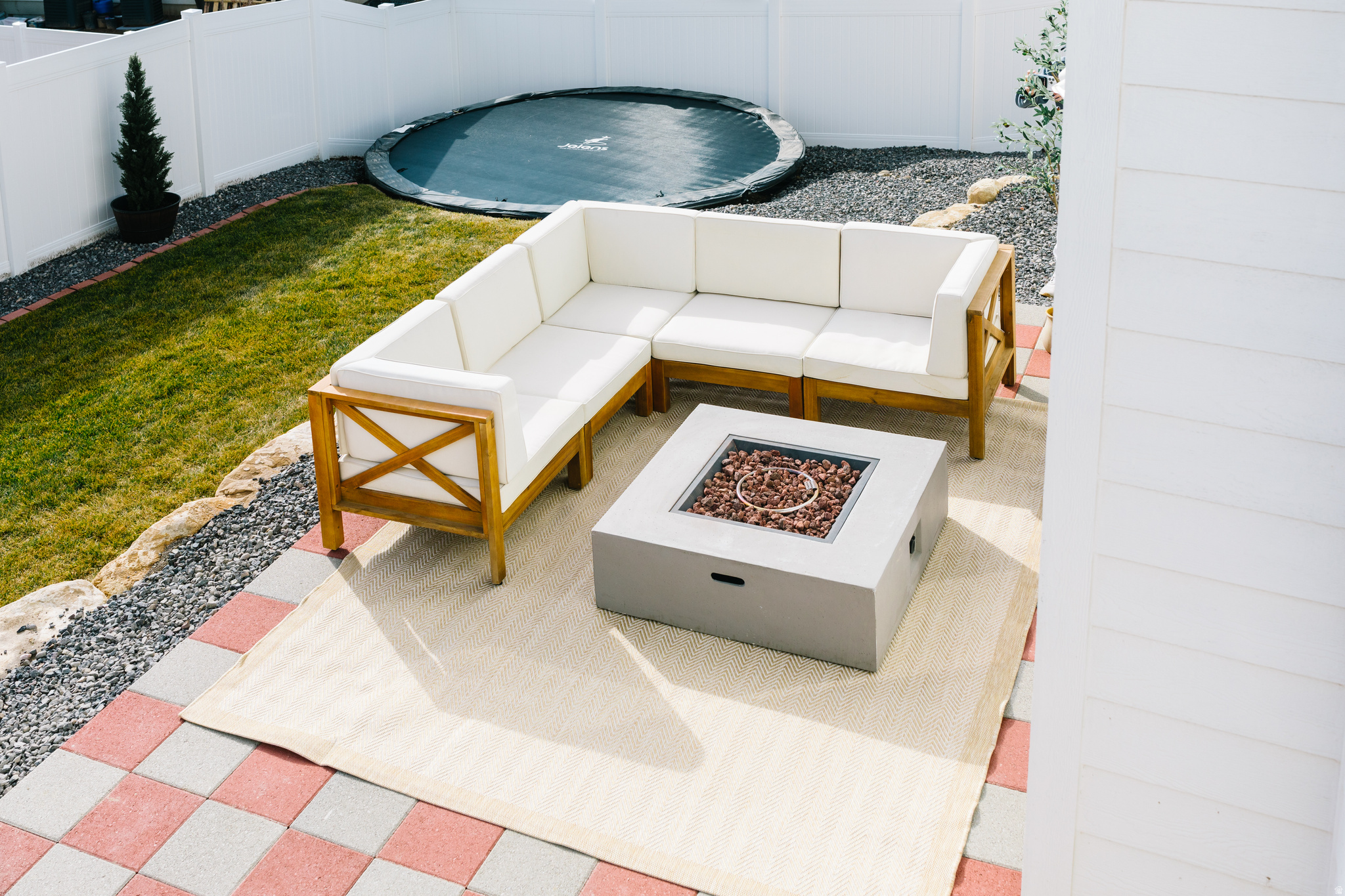 MAPLETON HEIGHTS - Residential