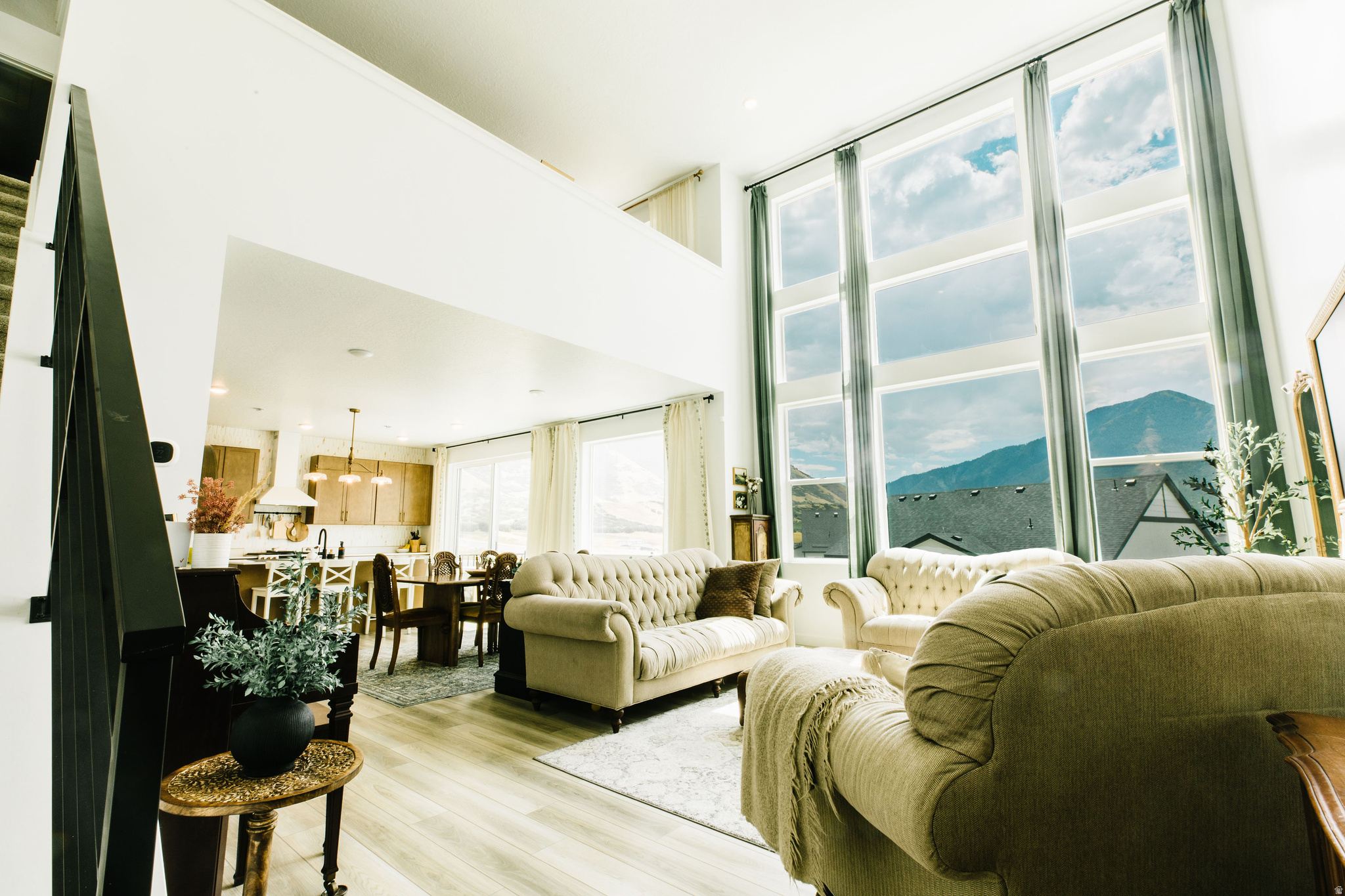 MAPLETON HEIGHTS - Residential