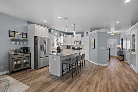 Tiny photo for 1693 W PEACEFUL VIEW WAY Way W, South Jordan, UT 84095 (MLS # 2137775)