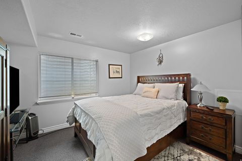Tiny photo for 1693 W PEACEFUL VIEW WAY Way W, South Jordan, UT 84095 (MLS # 2137775)
